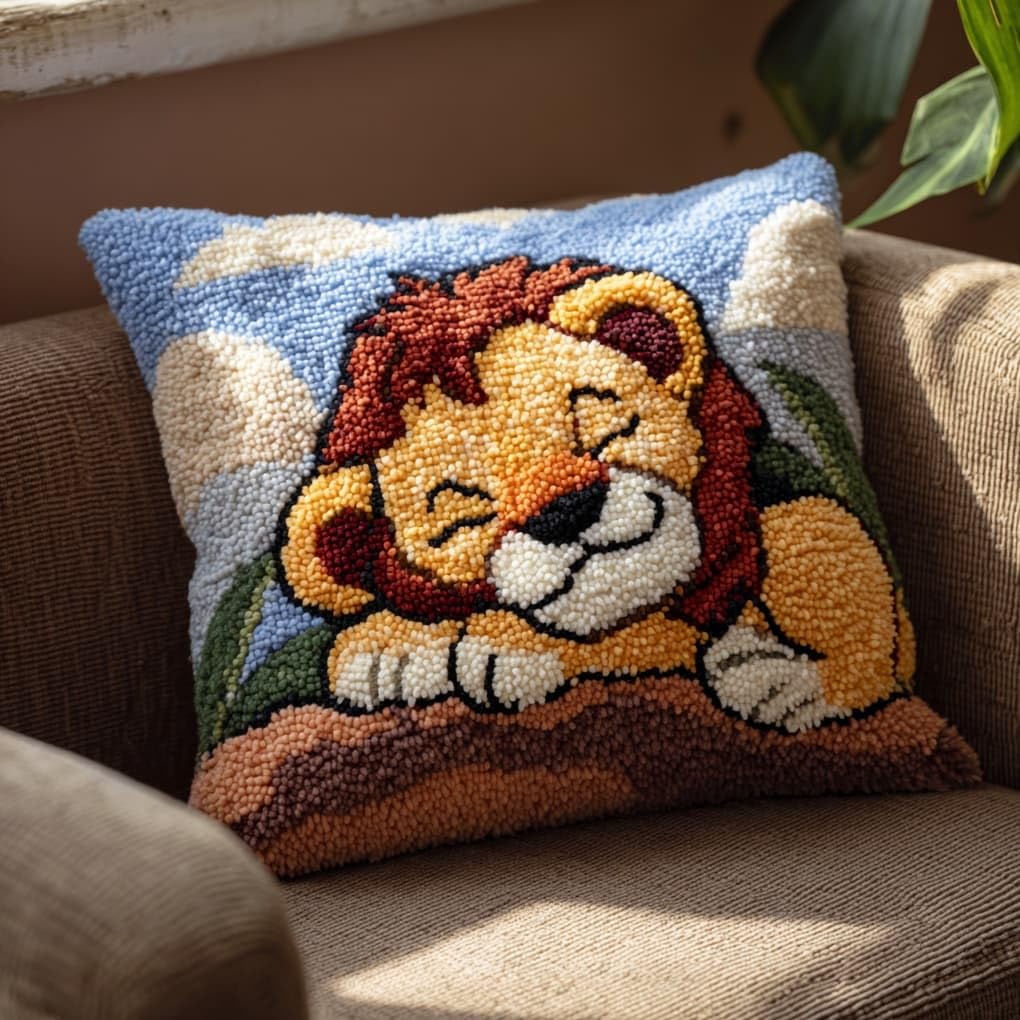 Henypt Latch Hook Pillow Craft Kit 43x43cm,Sleeping Lion cub 17x17 Inch,Complete Starter Kit with Tools and Yarn for Beginners & Craft Enthusiasts