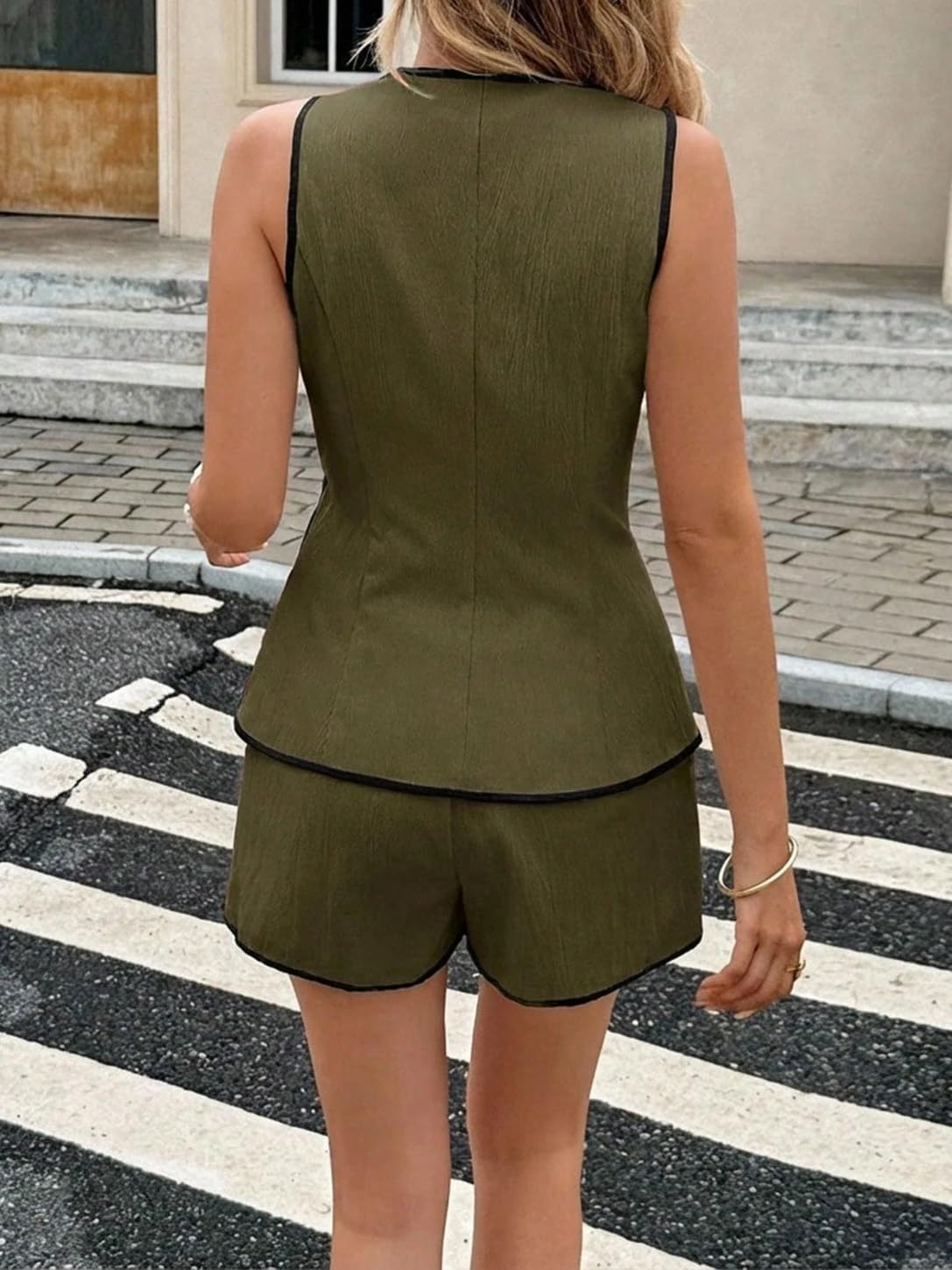Women's V Neck Slimming Fit Sleeveless Top And Shorts Casual 2 Piece Set