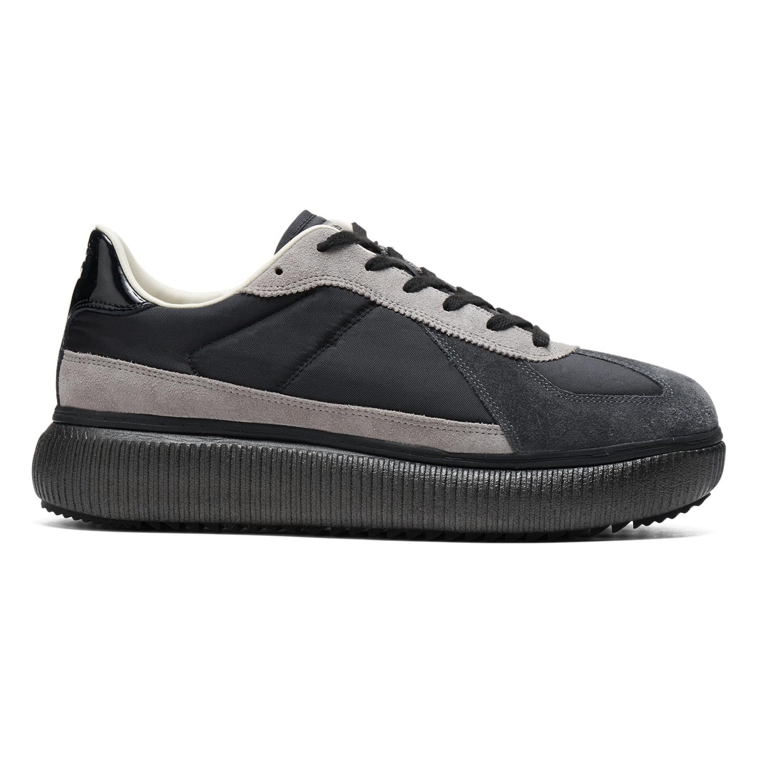 Amazon | [オニツカタイガー] スニーカー DELECITY BLACK/BLACK_2 22.5