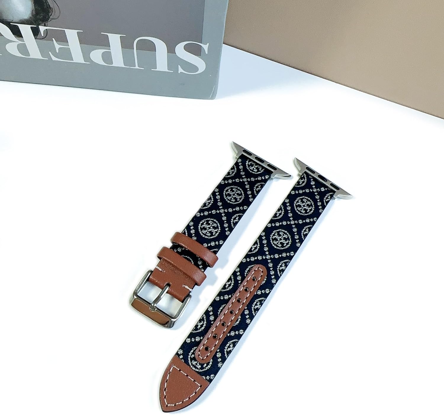Sidart Luxury Soft Designer Leather Band Compatible with Apple Watch Series Ultra 9 8 7 6 5 4 3 2 1 SE, 38mm 40mm 41mm 42mm 44mm 45mm 46mm 49mm Single Tour for Women and Men