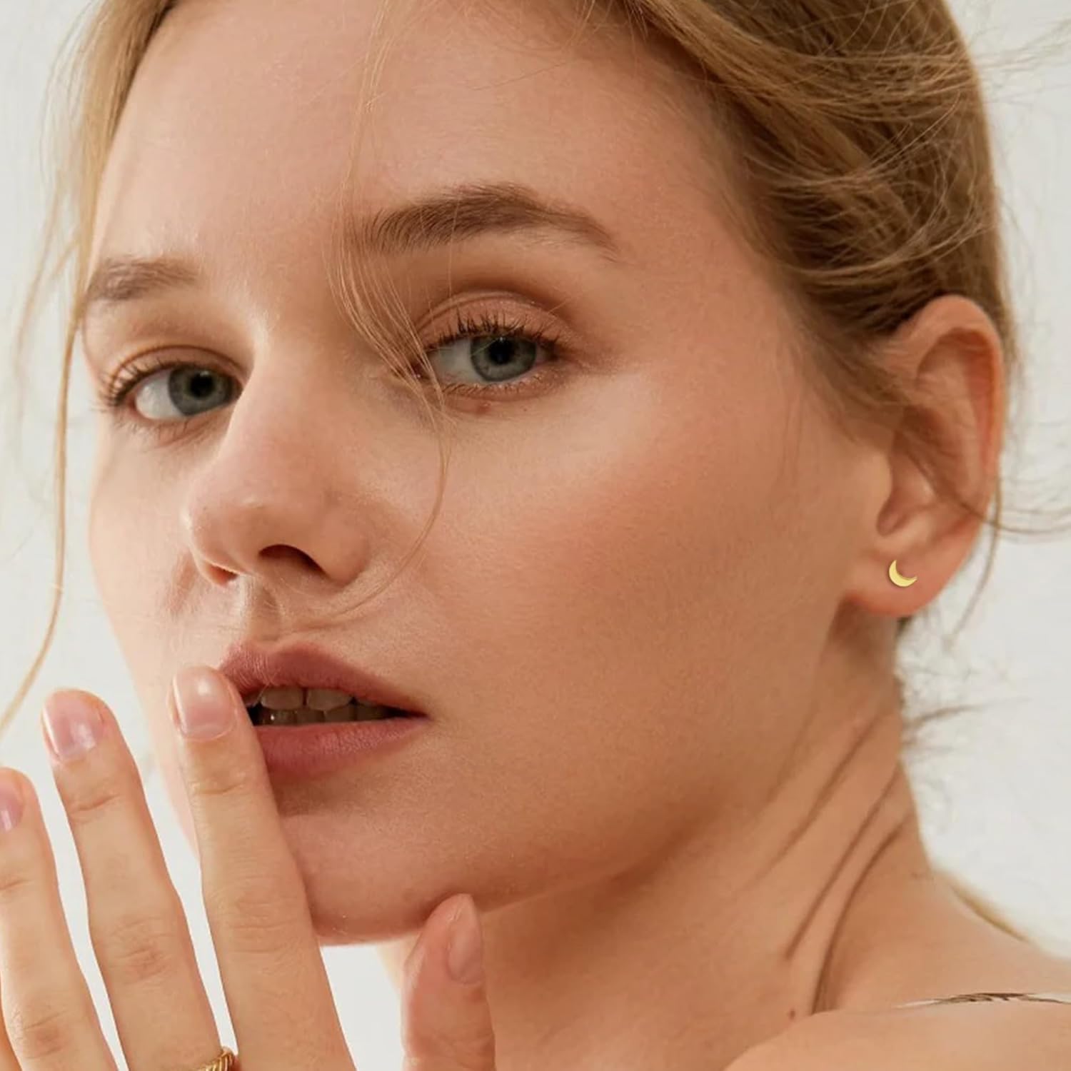 ZDE Women Flat Back Heart Earrings Non-Nickel Star Earrings Titanium Hypoallergenic Cartilage Moon Earrings Stud for Sensitive Ears Simple Classic 5mm Flat Stud Earring - Image 6