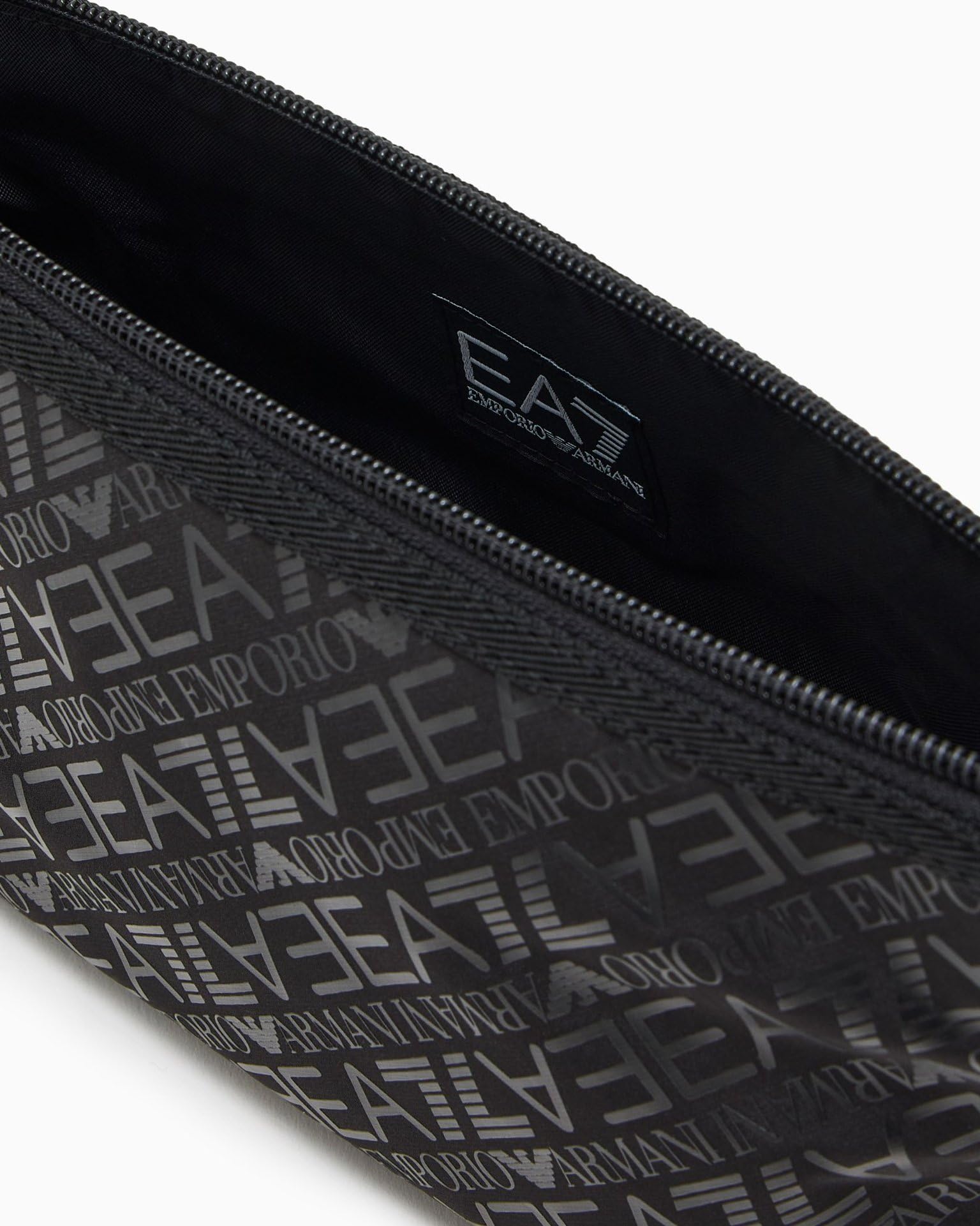 EA7 Emporio Armani Pochette Pouch in tessuto tecnico monogram 7W001200AF22282 8033923855428 - UNICA