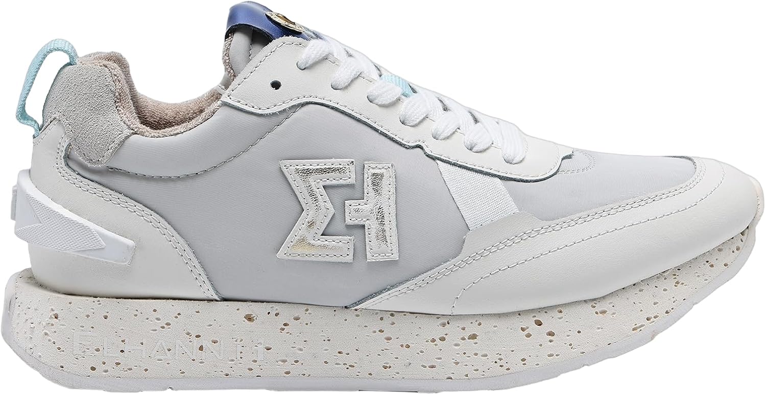 ELHANN.H The NSJ600 Sneaker with a Very Graphic Design.The MKX Finish of its Midsole Brings a Vintage Look to The Shoe.