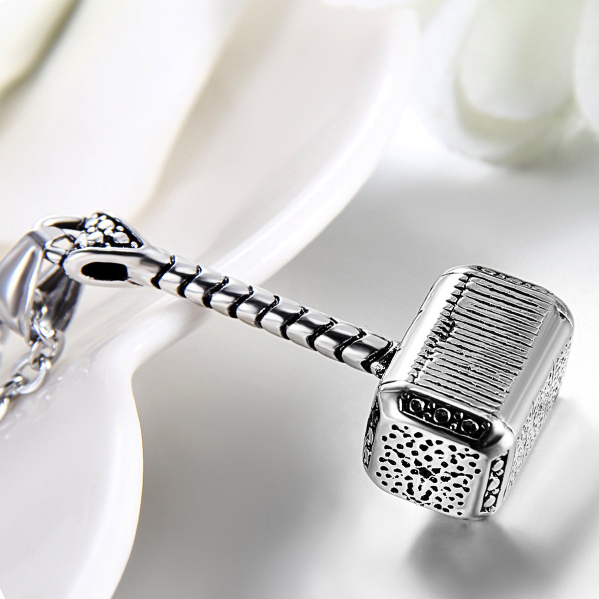 JewelryWe Biżuteria Wikingów Mjölnir naszyjnik męski ze stali nierdzewnej z młotem Thora, wisiorek z łańcuszkiem, amulet nodyczny wikingów, prezent dla mężczyzn, Stal nierdzewna, Bez kamieni