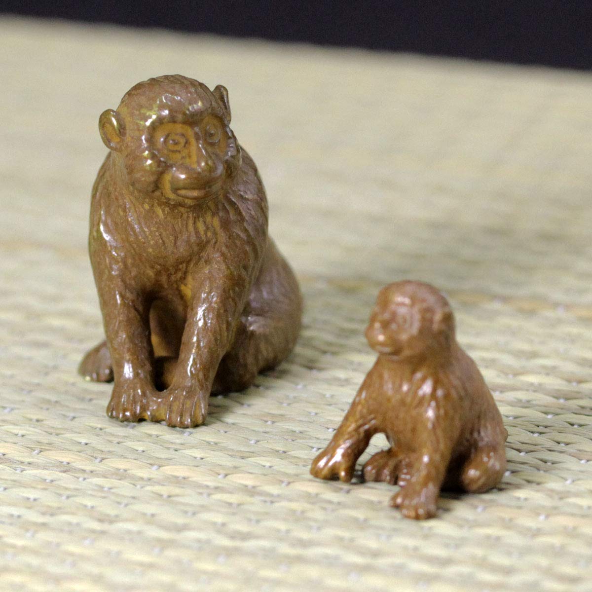 Amazon.co.jp: 置物 干支 黄銅製 申・猿・さる・サル 猿 座猿 中
