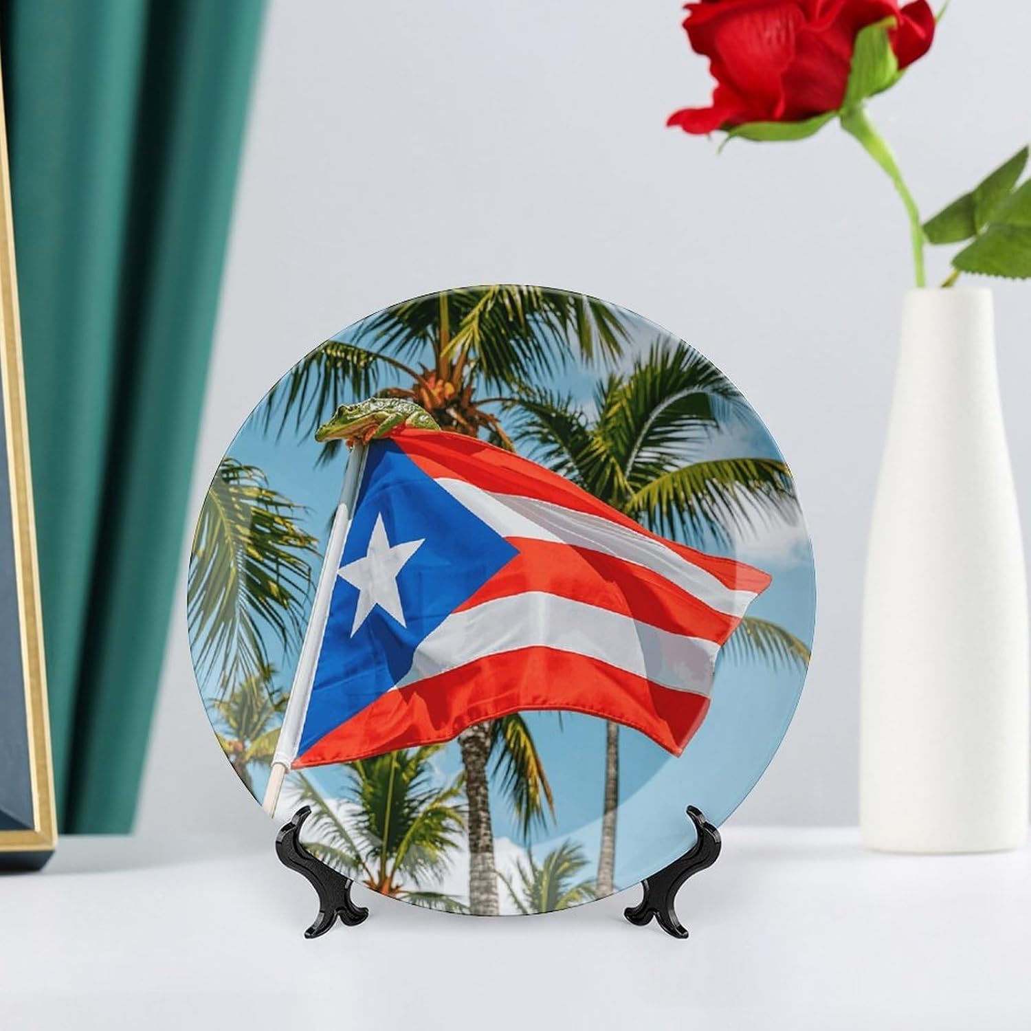Puerto Rico Flags Frog Palm Trees Ceramic Decorative Plate 8inch Bone China Wall Hanging Ornament Plates Bohemian Style Dinner Plate with Stand Cabinet Display Plates for Home Art Decor