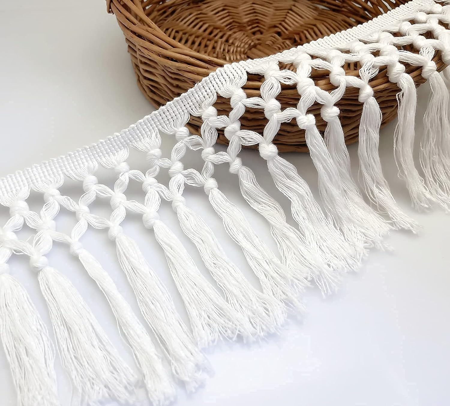 FQTANJU 3 Yards 14cm Wide Tassel Trim, Cotton Tassel Fringe Boho Macrame Tassel Ribbon for Sewing Accessories DIY Crafts and Home Decoration(Beige)