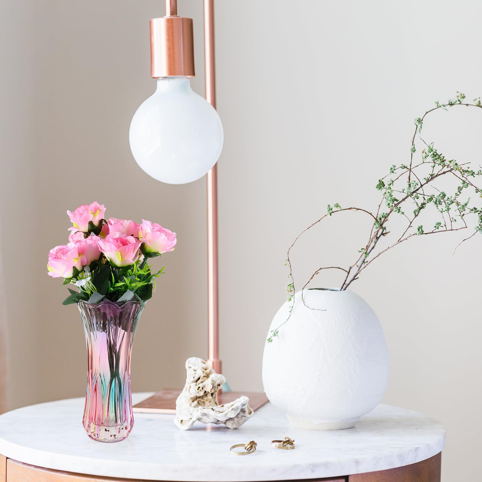 Dekorative Glasvase aus Dickem Kristallglas mit Buntem Federmuster Einfache Stil Blumenvase für Blumen und Grüne Pflanzen als Tisch und Szenendekoration