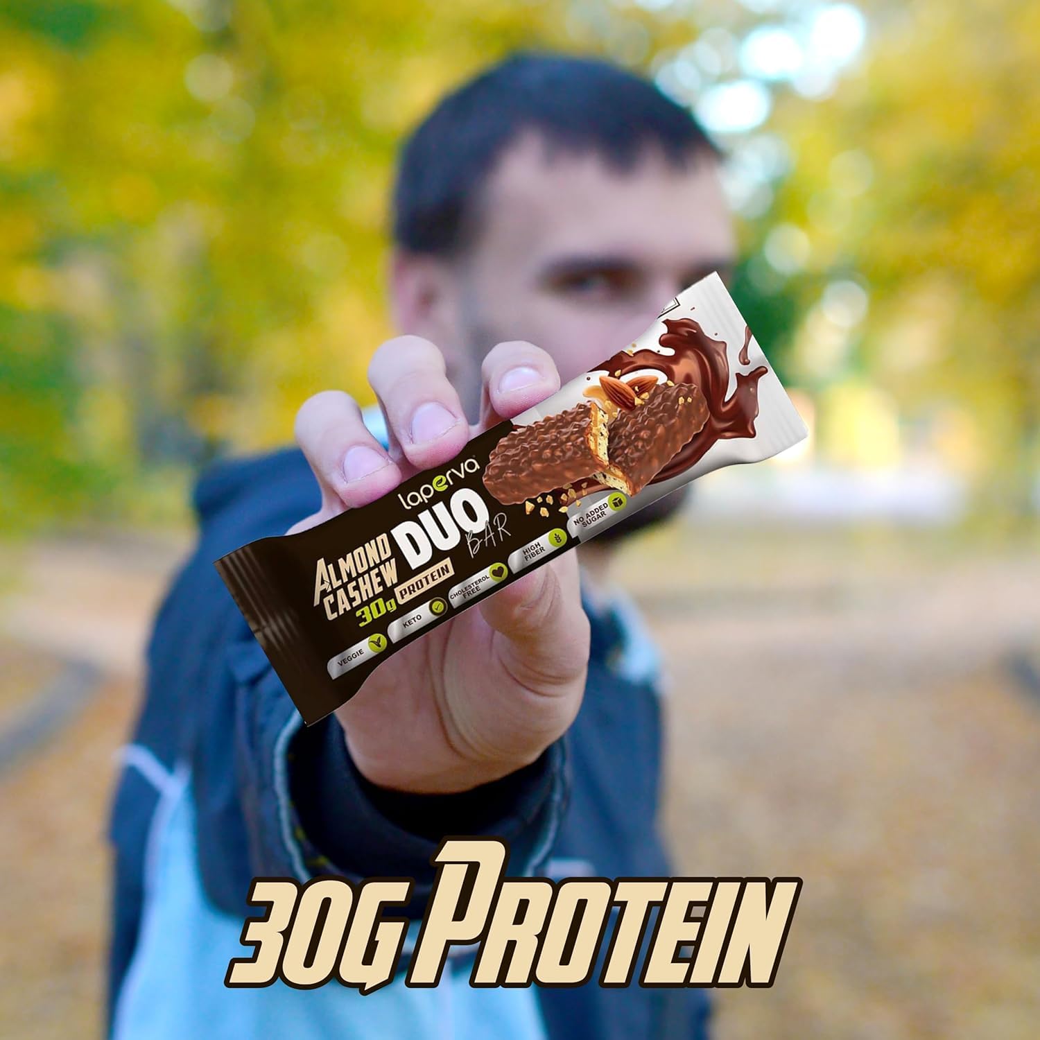Laperva Barre Protéinée Amande & Noix de Cajou, 33% Protéines, Snack Healthy Végétarien, Keto Friendly, Faible en Sucre, Riche en Fibres, Coupe-Faim, Énergie et Contrôle du Poids, Lot de (18 Barres)