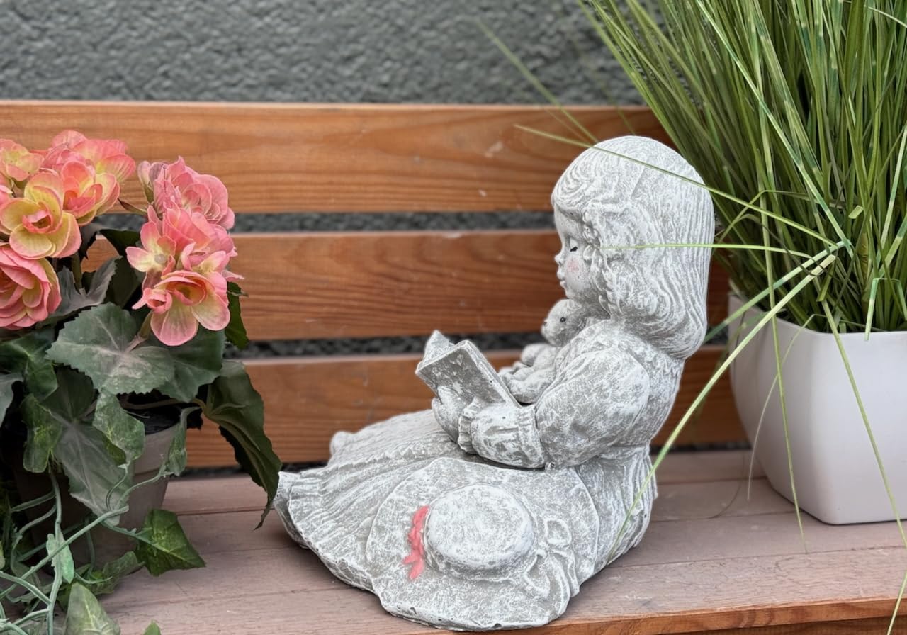 stoneandstyle Steinfigur Lesendes Mädchen mit Teddy, Handgefertigt, Frostfester Steinguss, Grau, 24x21x22 cm, 5,5 kg, Gartendekoration