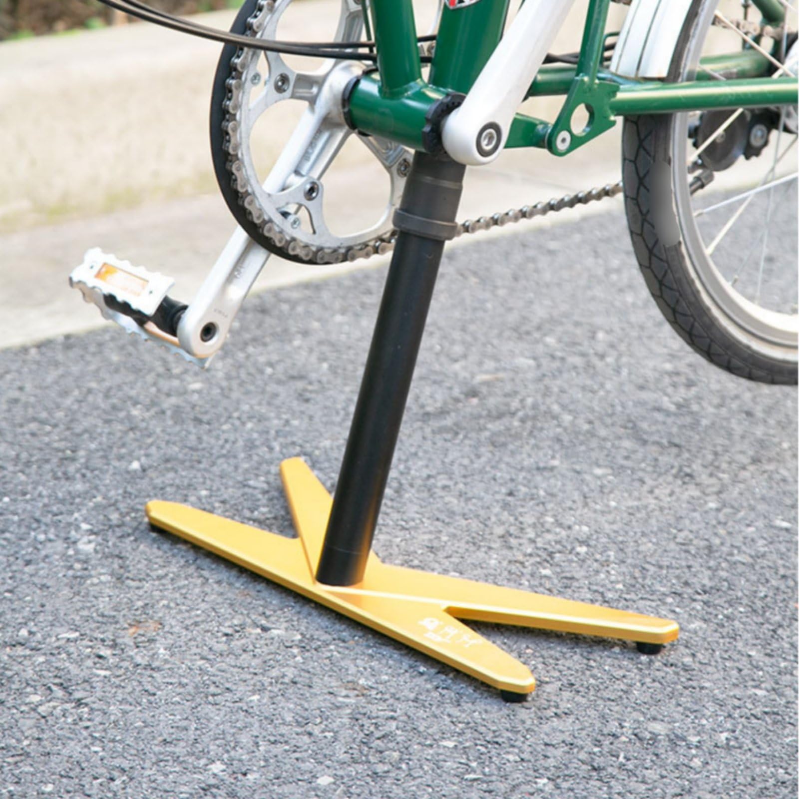 Cavalletto per Bicicletta Pieghevole Supporto Parcheggio Rastrelliera Display in Lega di Alluminio E Nylon con Lavorazione Cnc Adatto a Esposizione Regolazione Deposito in Casa , Oro , L