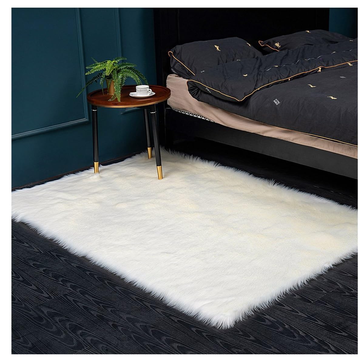 Tapis de salon en fausse fourrure blanche pour sublimer une chambre d'enfant moderne