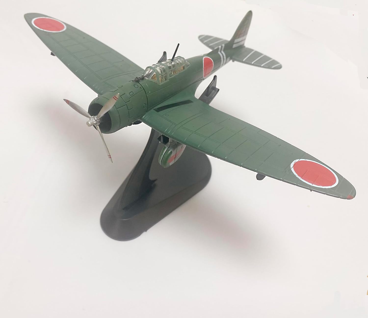Aichi D3A Aichi Navy Type 99 Carrier Bomber 1/72 Diecast Aircraft Model