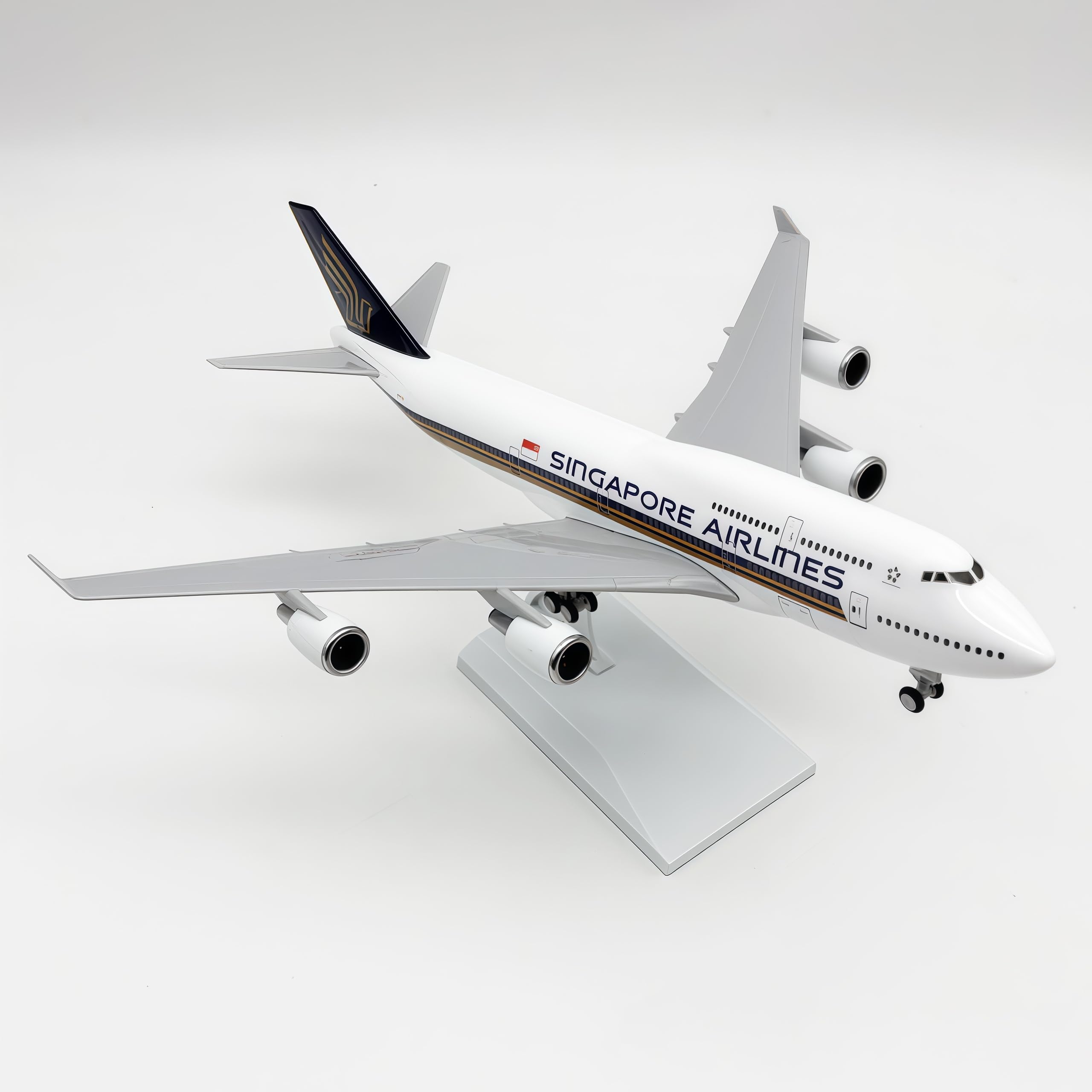 LGSRSNXHTX 1/200 Diecast Metal Airplane Model with Stand Singapore B747 Plane Model for Adult Aviation Gifts,Desktop Display Airplane Ornament