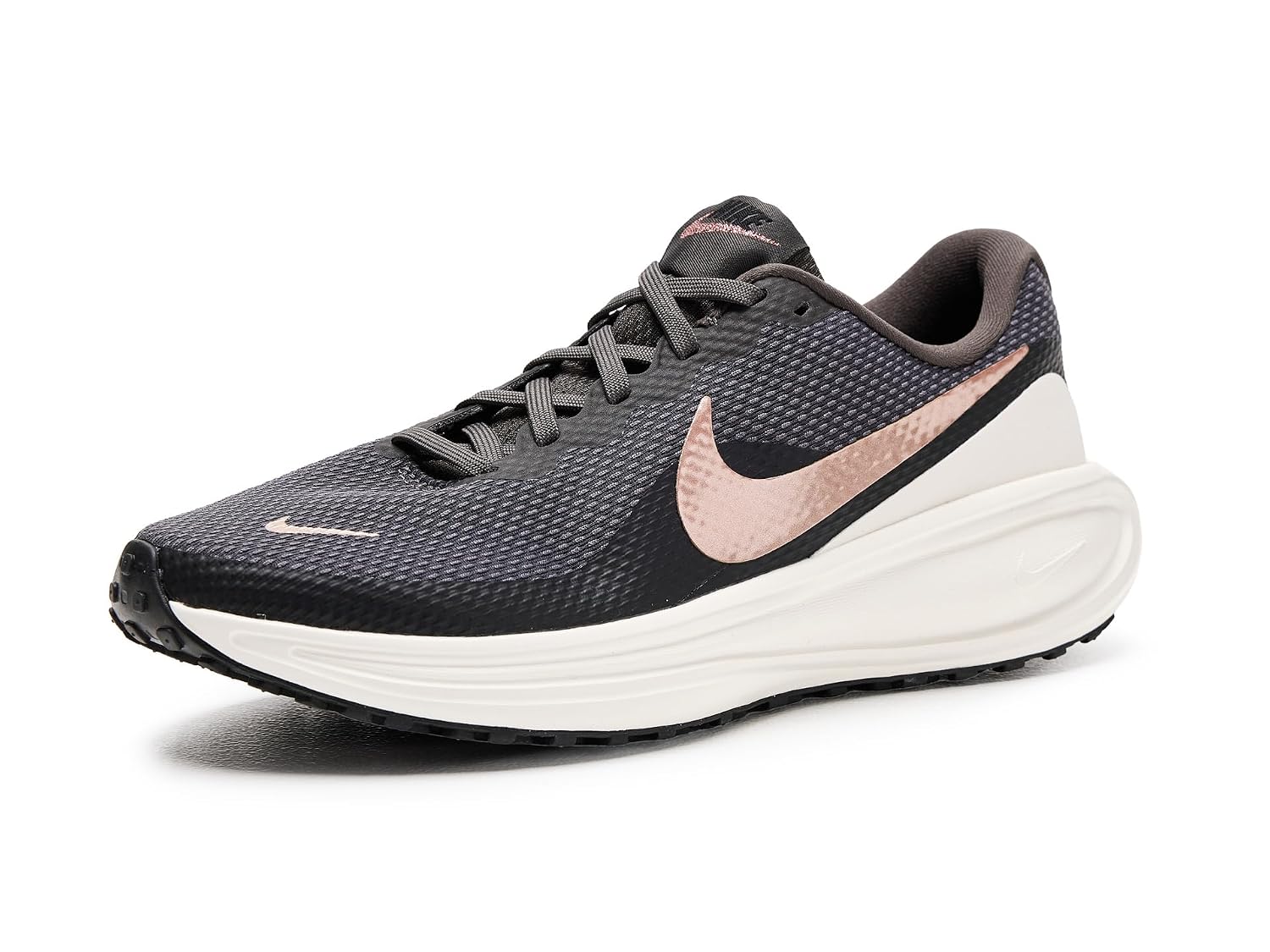 Nike Revolution 8