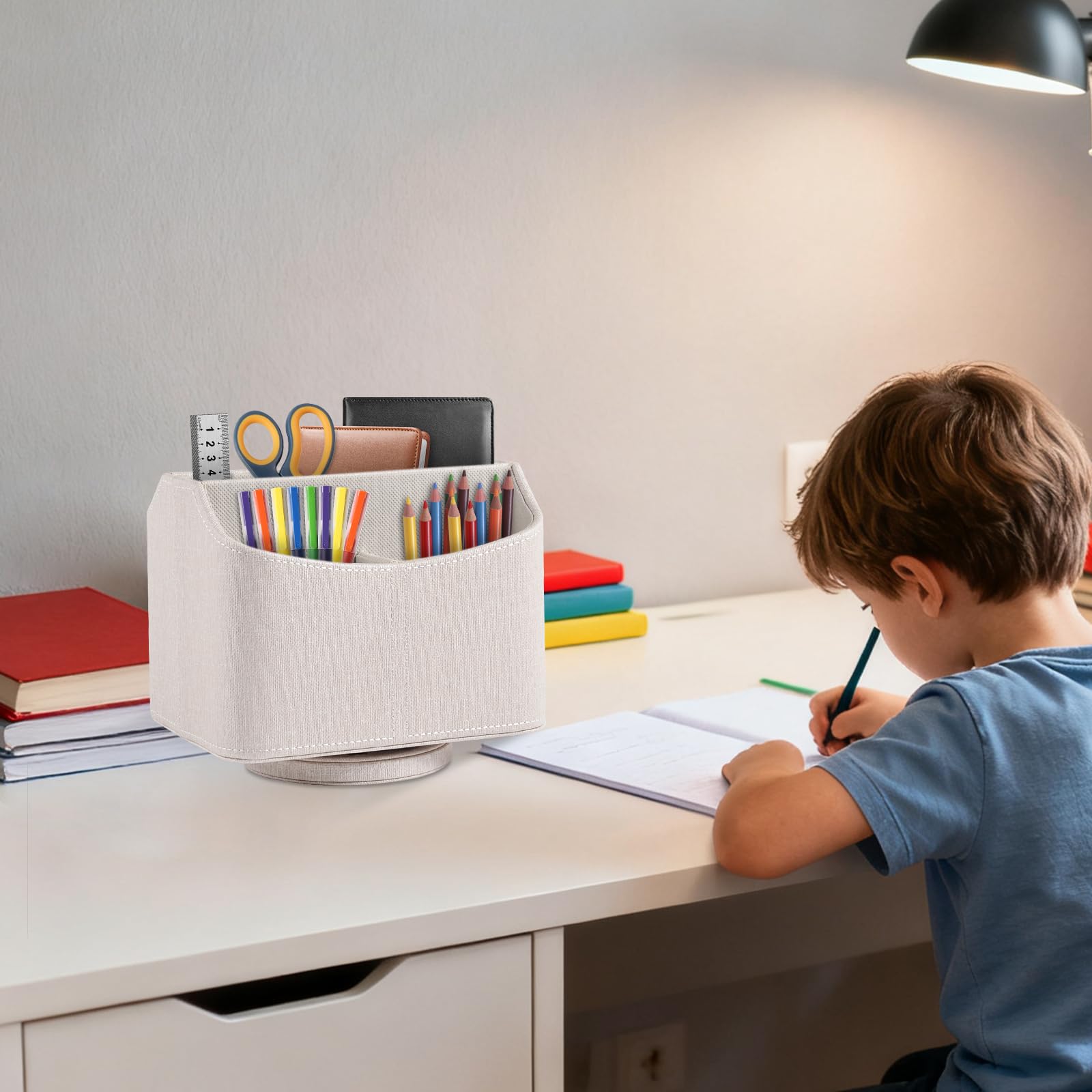 Support de Télécommande en Similicuir avec 5 Compartiments, Organiseur de Bureau Rotatif à 360 Degrés pour Stylo, Télécommande TV, Téléphone, Mini iPad, Notebook, Lunettes, Boîte de Rangement