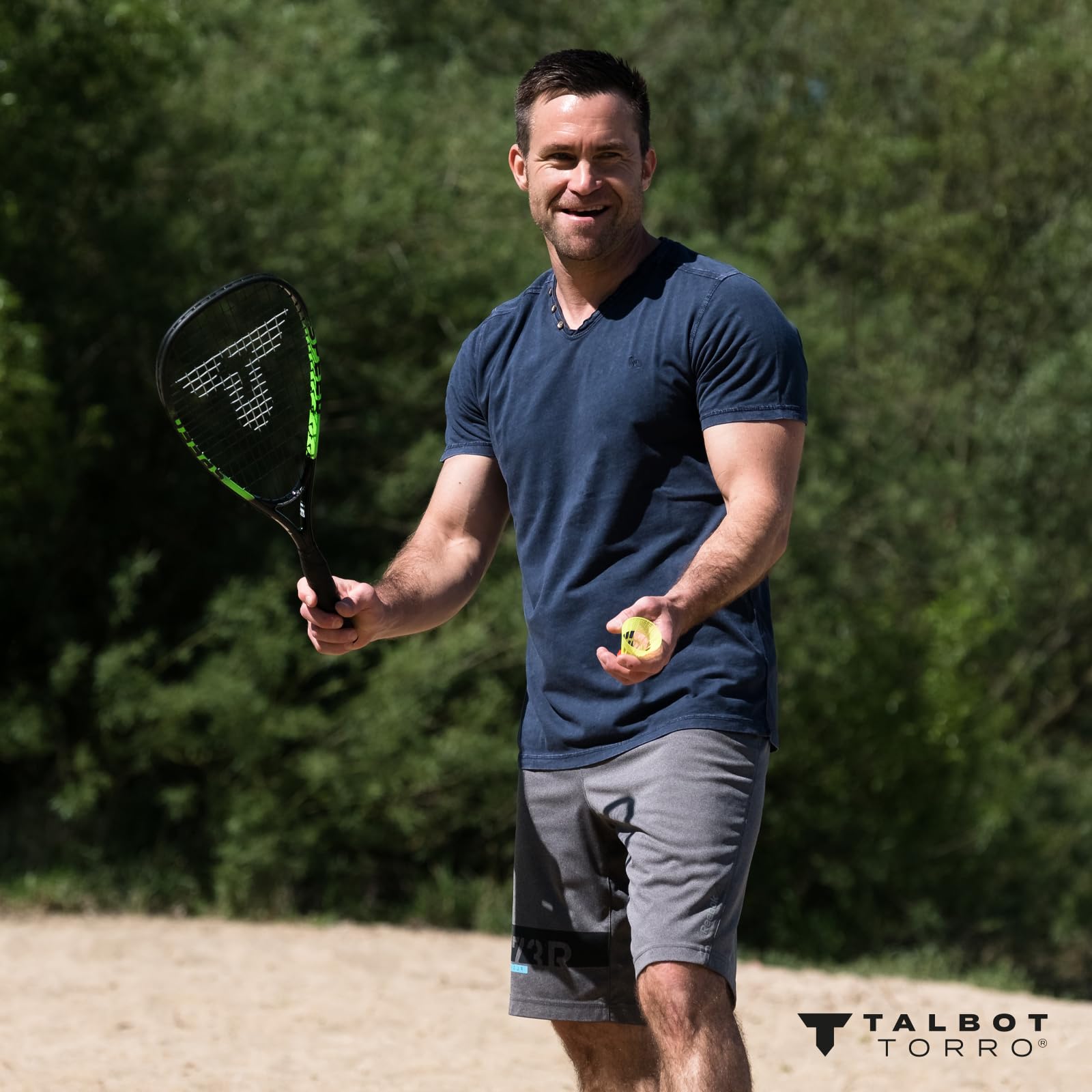 Talbot Torro Speed 5500 Juego de Bádminton 2 Raquetas Aluminio 56,5 cm 6 Pelotas Resistentes al Viento Mochila