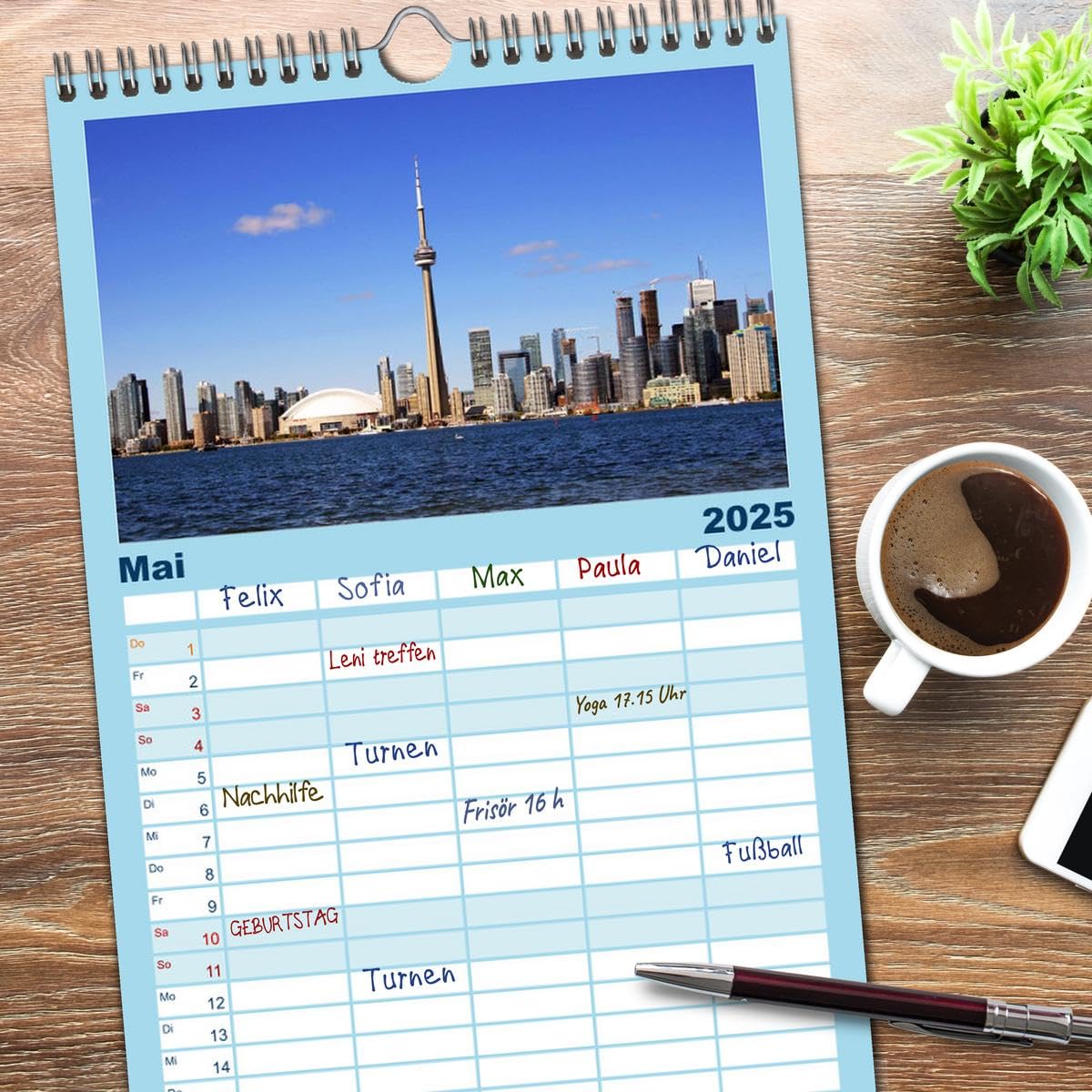 Familienplaner 2025 - Provinzhauptstadt Toronto mit 5 Spalten (Wandkalender, 21 cm x 45 cm), CALVENDO: Stadt am Ontariosee (CALVENDO Orte)