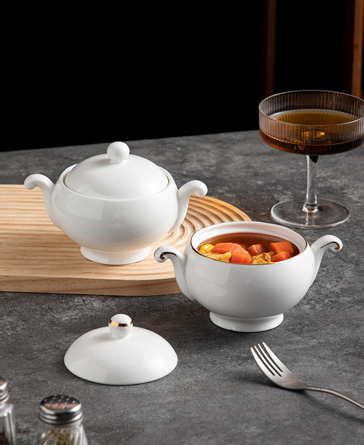Porcelain Soup Tureen with Lid and Ladle Set, Double-Ear Covered Tureen Classic Serving Bowl for Soups for Soup | Made of Fine Porcelain Dishwasher and Microwave Safe | Blue,White