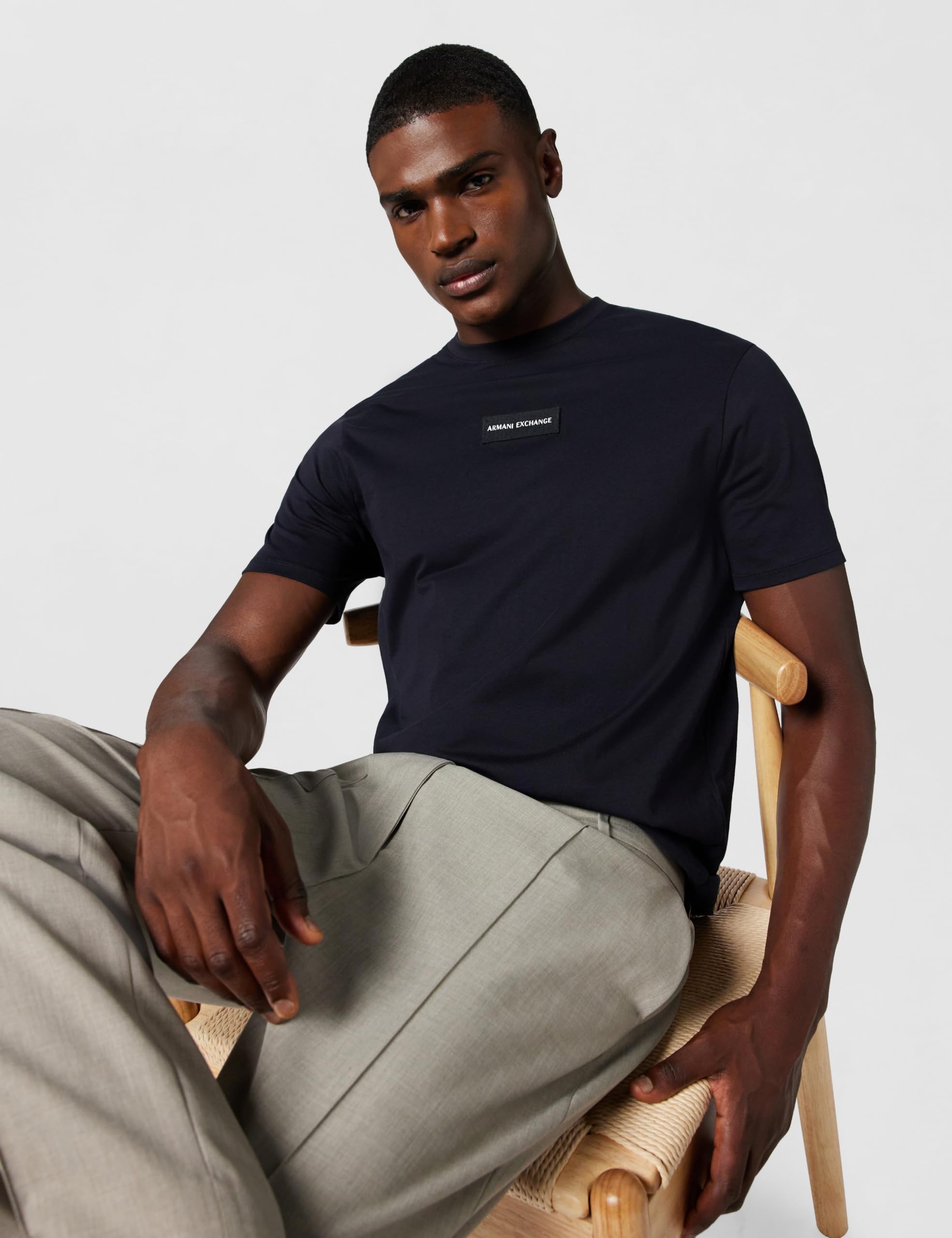Armani Exchange Plain Front Logo Patch Camiseta para Hombre