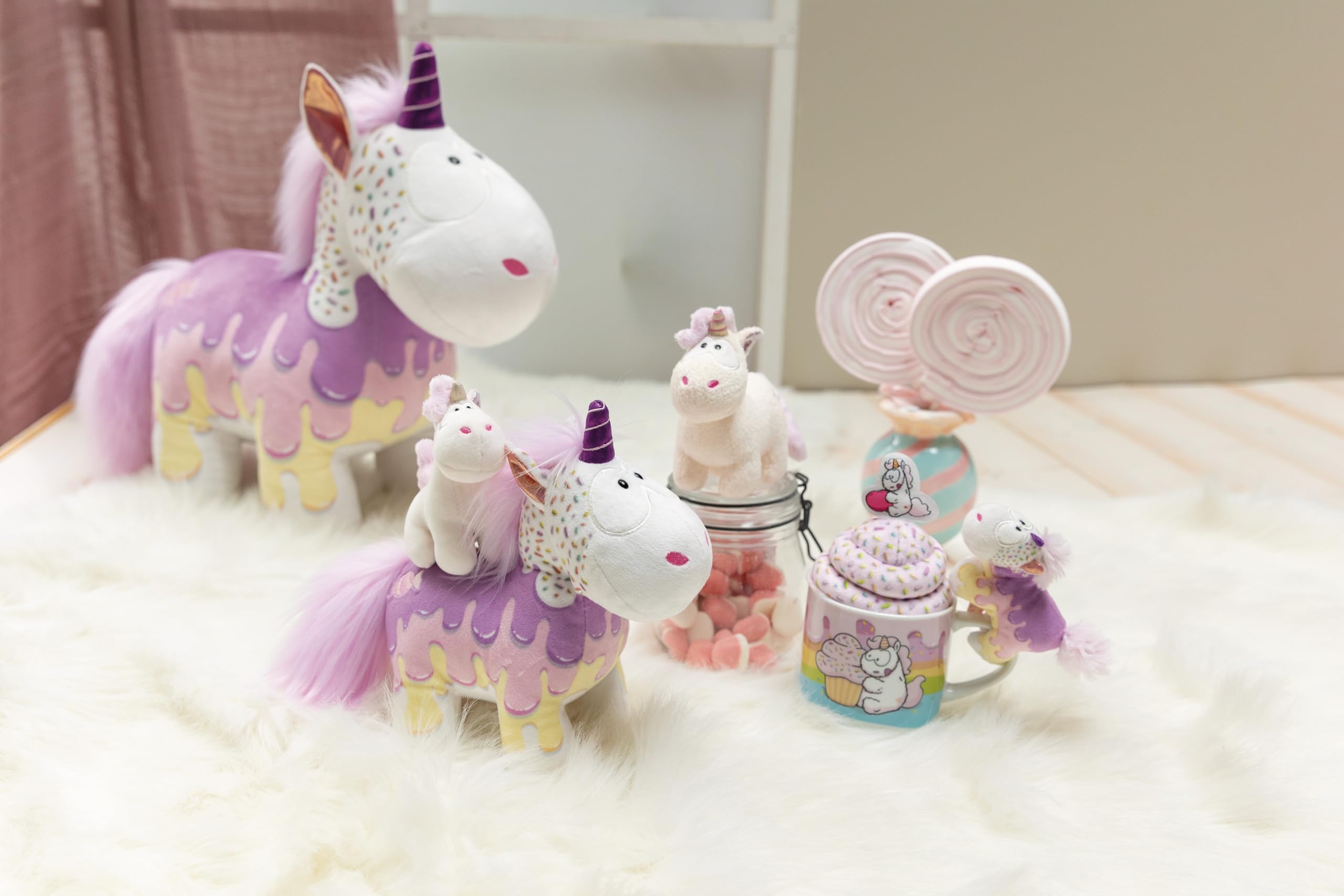 NICI 61900 breloczek jednorożec Sweety Rainbow, wierny towarzysz do plecaka lub torby, zawieszka do kluczy dla małych i dużych, 10 cm, biały