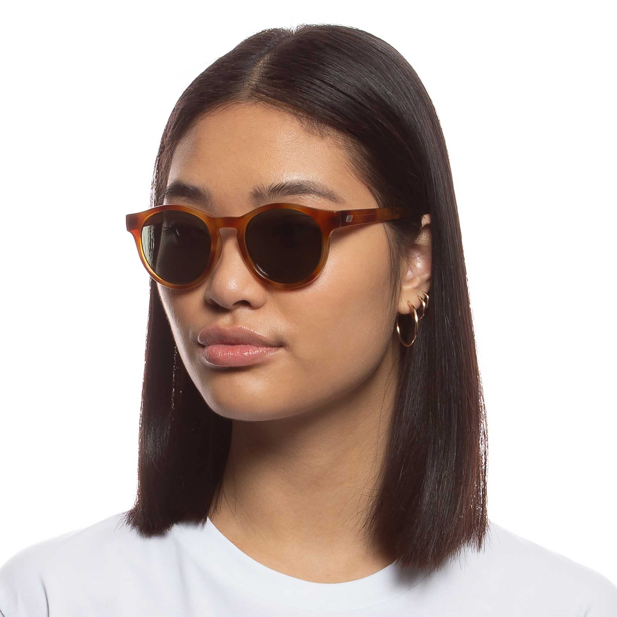Le Specs HEY MACARENA - Sonnenbrille für Damen Runde Rahmenform mit hohem UV-Schutz