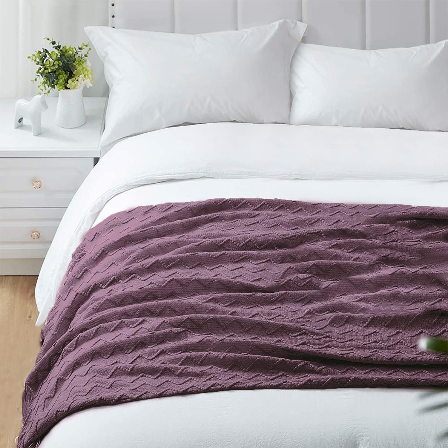 EXQ Home Knit Throw Blanket with Tassels, Soft Decorative Textured Solid Woven Blanket for Couch,Bed,Sofa,Travel, Machine Washable Lightweight Cozy Blanket Suitable for All Seasons(50"×60",Purple)