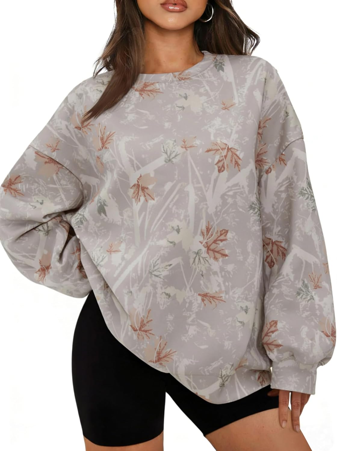 Womens Camo Sweatshirt Maple Leaf Print Oversized Camo Crewneck Sweatshirt Fleece Pullover Hoodies Long Sleeve