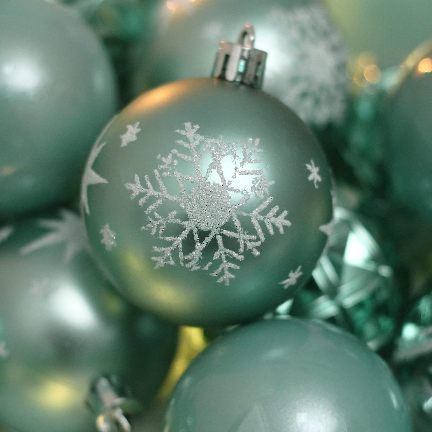 RoseCraft 2.36"/60mm Hand-Printed Christmas Ball Ornaments Set，24PCS Shatterproof Christmas Tree Decor Decorative Set, for Home, Holiday, Thanksgiving Xmas Hanging Decortions - Light/Green.