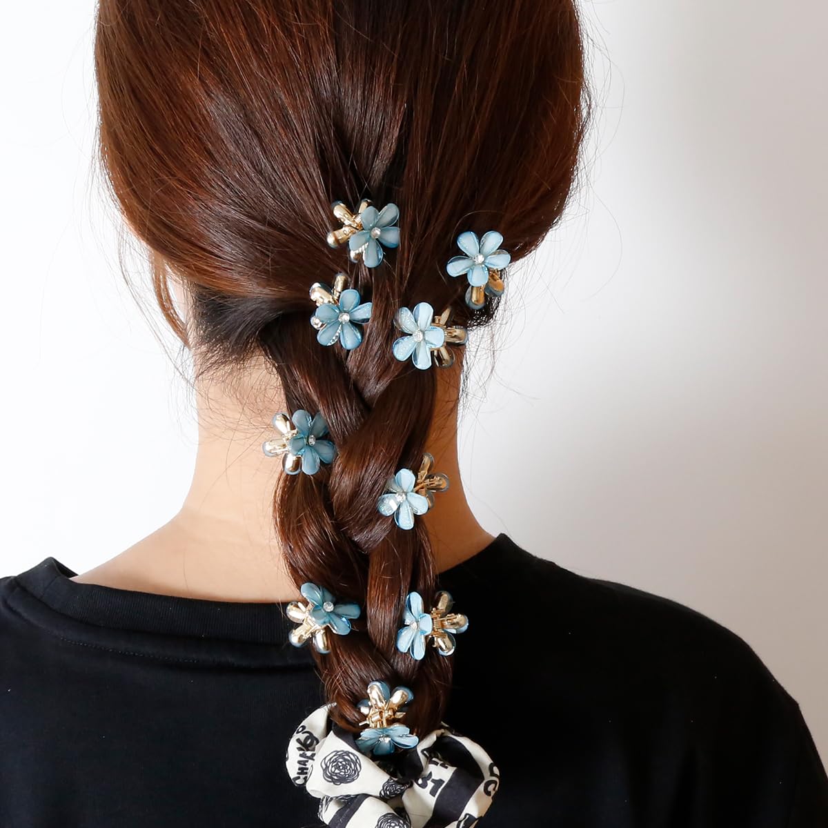 10 Pcs Mini Diamond Hair Claw Clips - Small Flower Hairpins, Hair Accessories, Sweet Mini Barrettes, Hair Styling Accessories (Blue) - Image 4