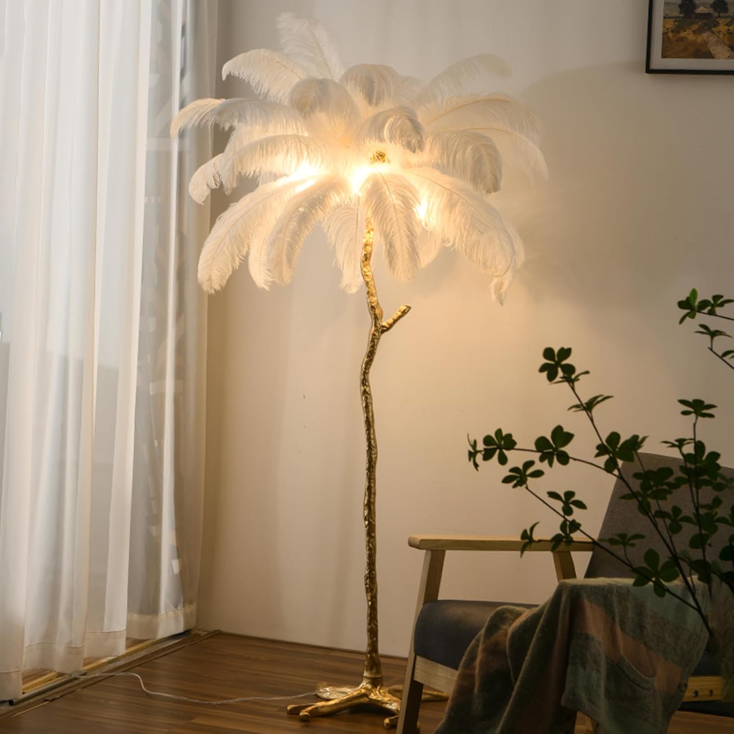 JAYMP Ostrich Feather Floor Lamp for Living Room Sofa Bedside Standing Reading Lamp Elegant Romantic Beautiful (Height 67 inches/ 35 Feathers, White)
