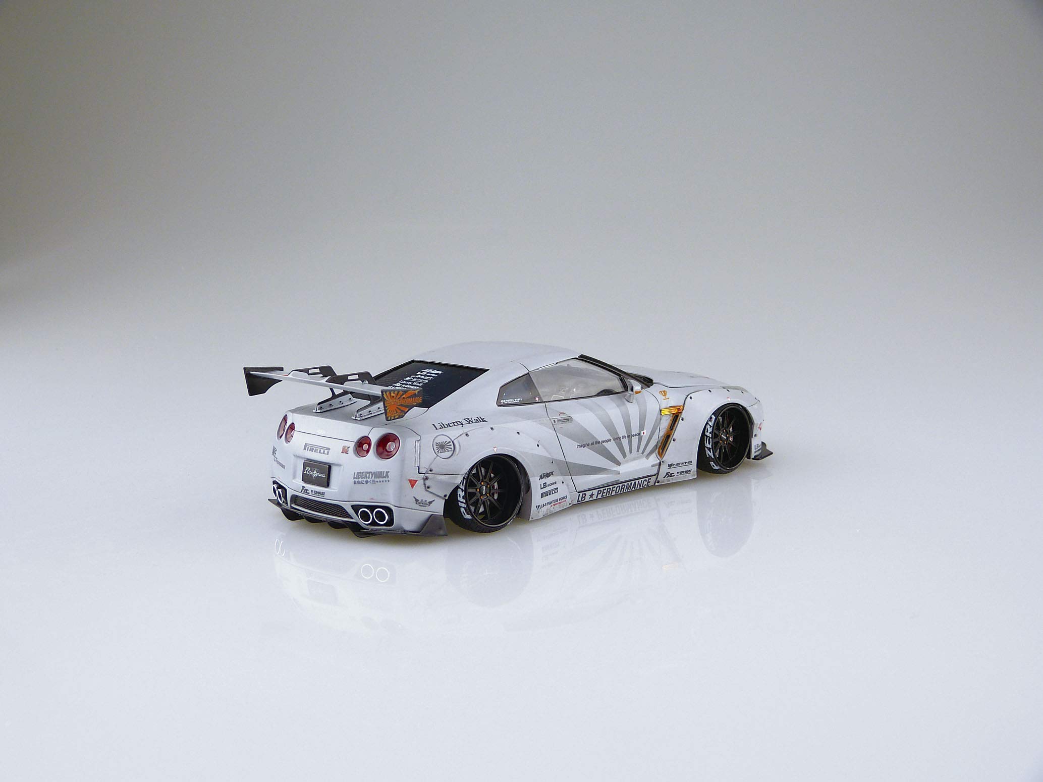Amazon.co.jp: Aoshima Bunka Kyozai Co. 1/24 Liberty Walk No.10 LB 