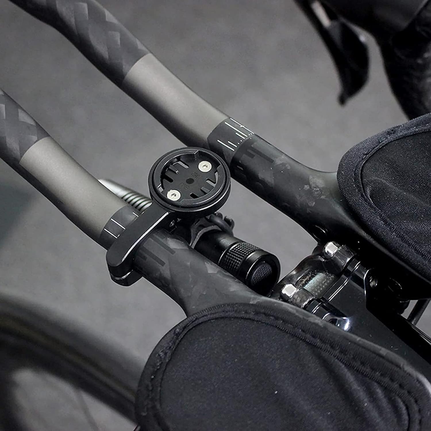 TT Rest Lenker Vorne Fahrrad Computer Halterung für Garmin Edge, Wahoo Elemnt, Bryton, Cateye, GoPro-Kamera und Lampe für Rennrad, Aluminiumlegierung (20mm) Sport & Freizeit