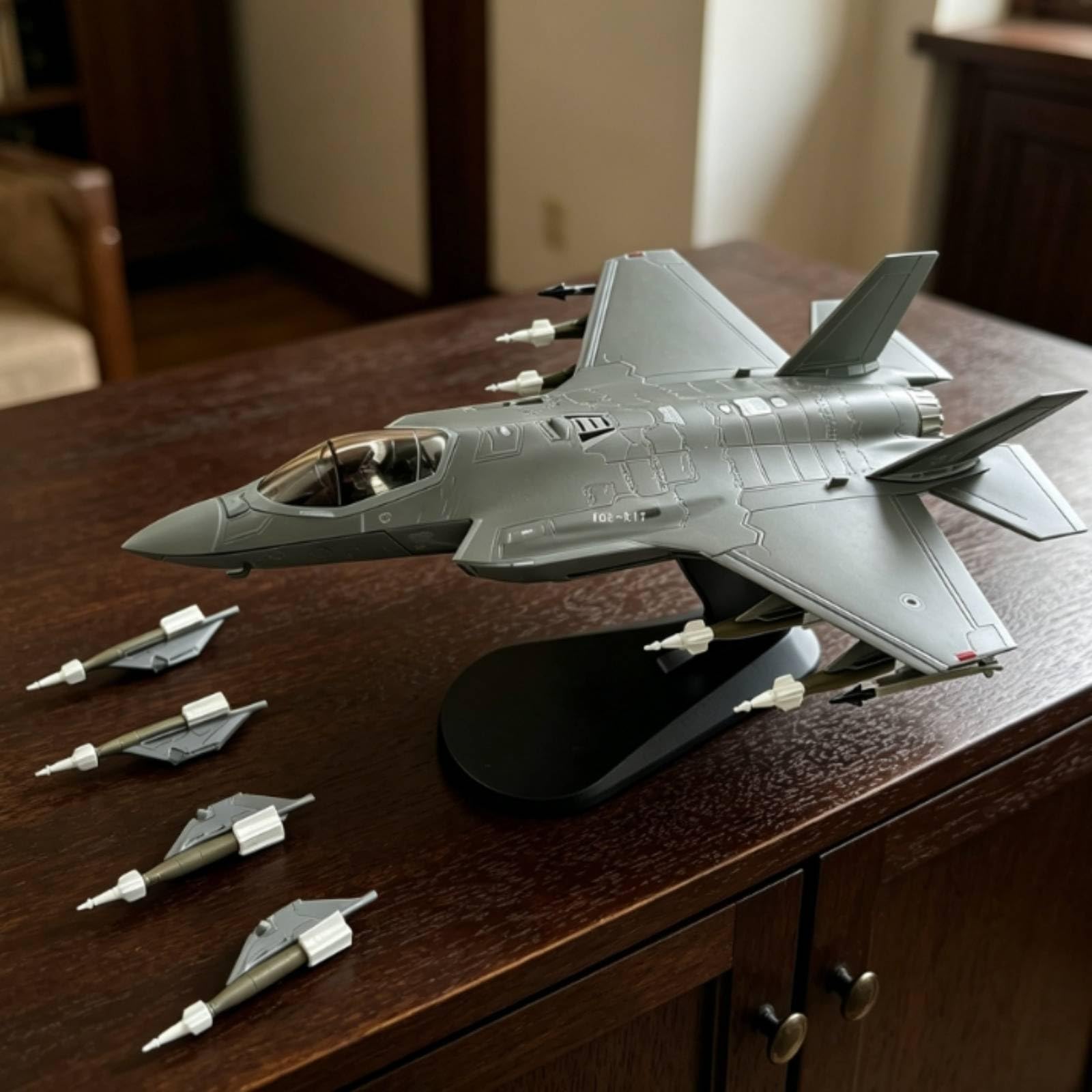 Aereo Statico F 35A Modello 1 72 Aereo da Caccia Jet Miniatura Maquette in Lega con Supporto Espositivo Profilo Rimovibili Adatto per Ufficio Collezione