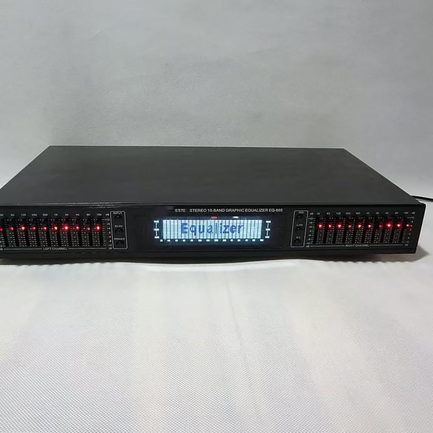Dual 10-band Graphic Equalizer,hifi Home EQ Balanced Mixer，stereo Treble Alto Bass Regulation Stereo Equalizer, Dynamic Rhythm, for Studio