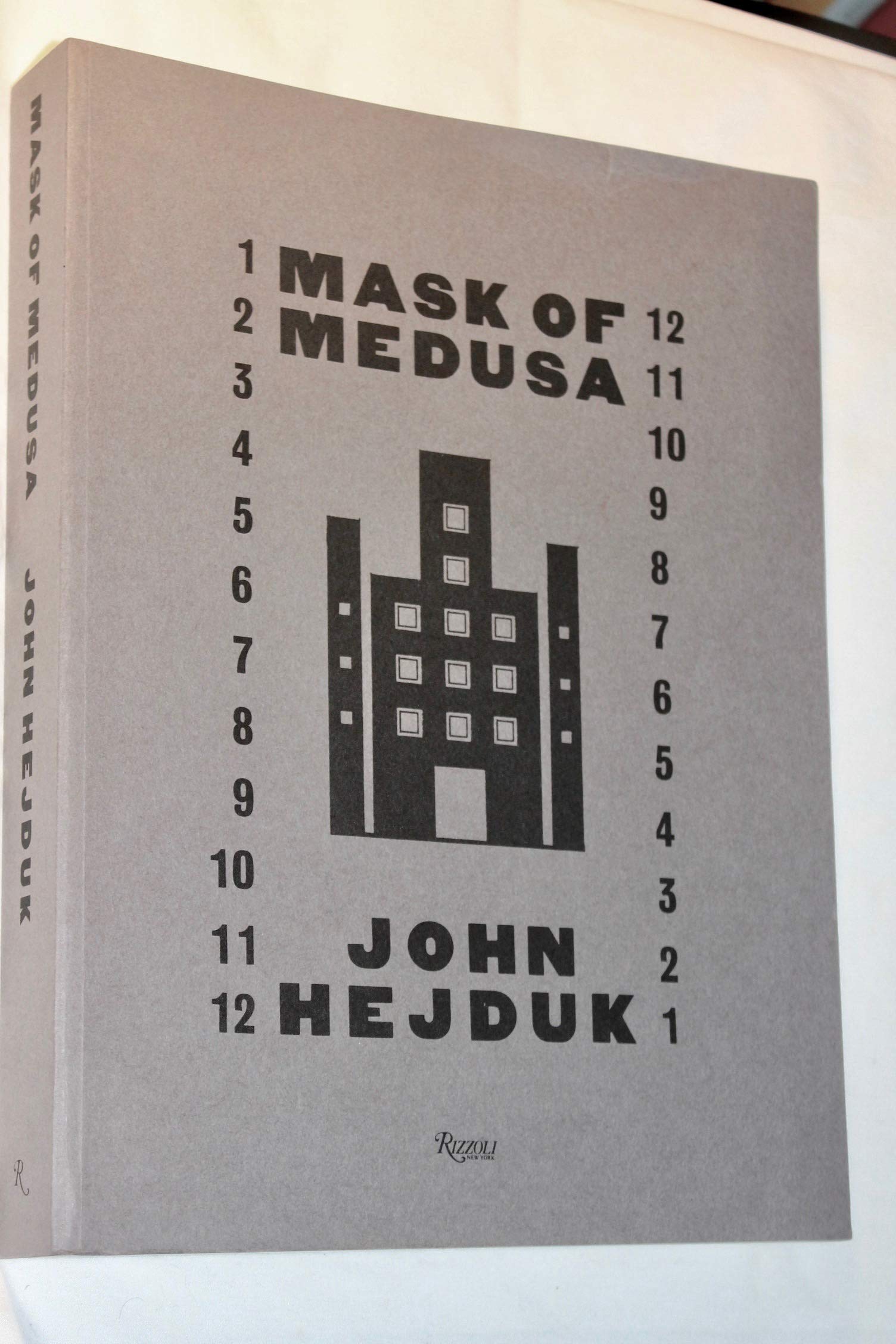 稀少本　John Hejduk ジョン・ヘイダック BOVISA new arrival SOUNDINGS a work by John Hejduk 『メデューサの