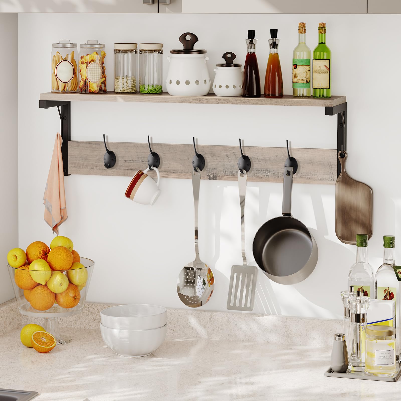 HOOBRO Perchero de Pared, Perchero con 7 Ganchos y Estante, 70 x 15 x 25 cm, para Pasillo, Entrada, Dormitorio, Cocina, Gris y Negro EBG16YM01