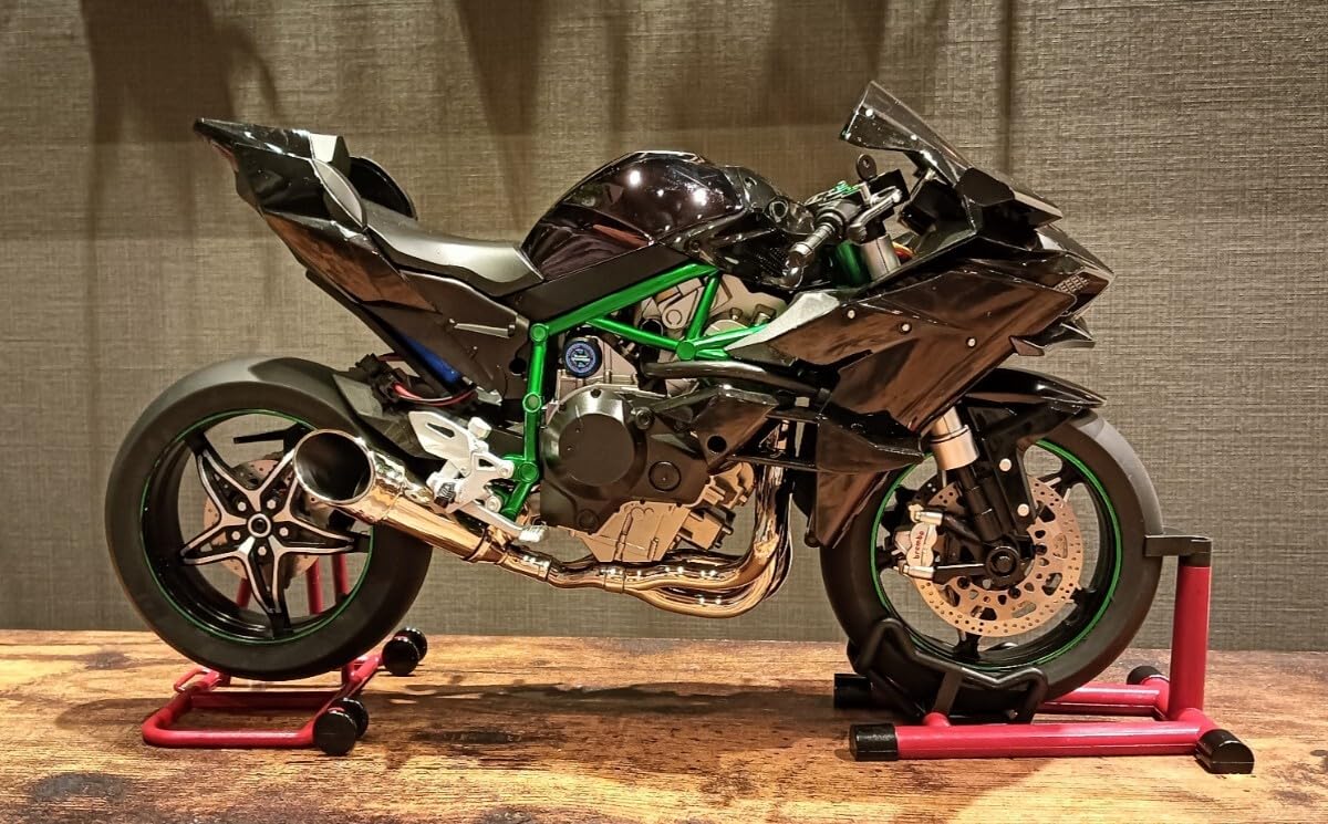 Amazon.co.jp: XLG 1/6スケール KAWASAKI Ninja H2R プラモデル