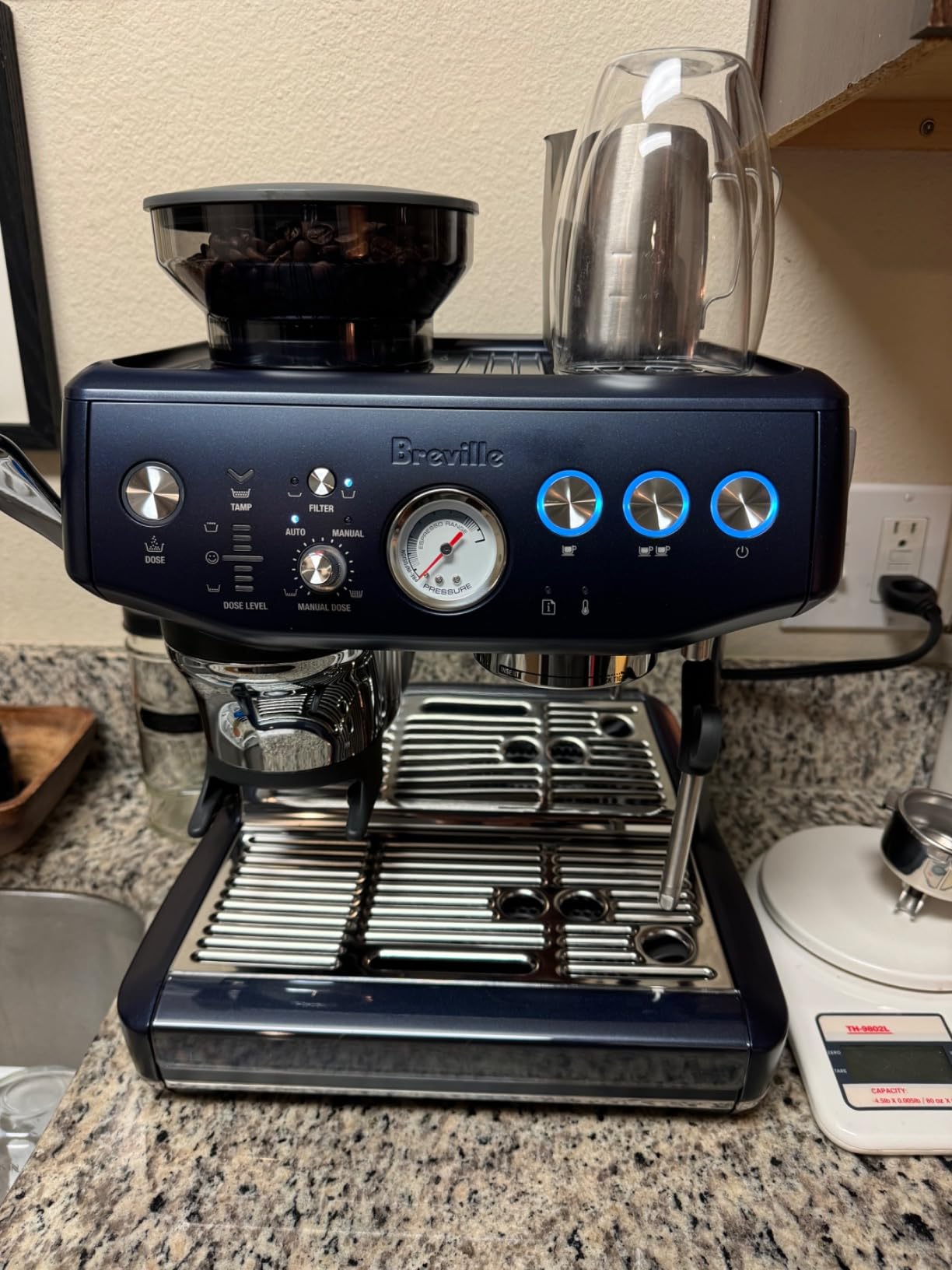 Breville Barista Express Impress Espresso Machine BES876BSS, Brushed Stainless Steel photo review