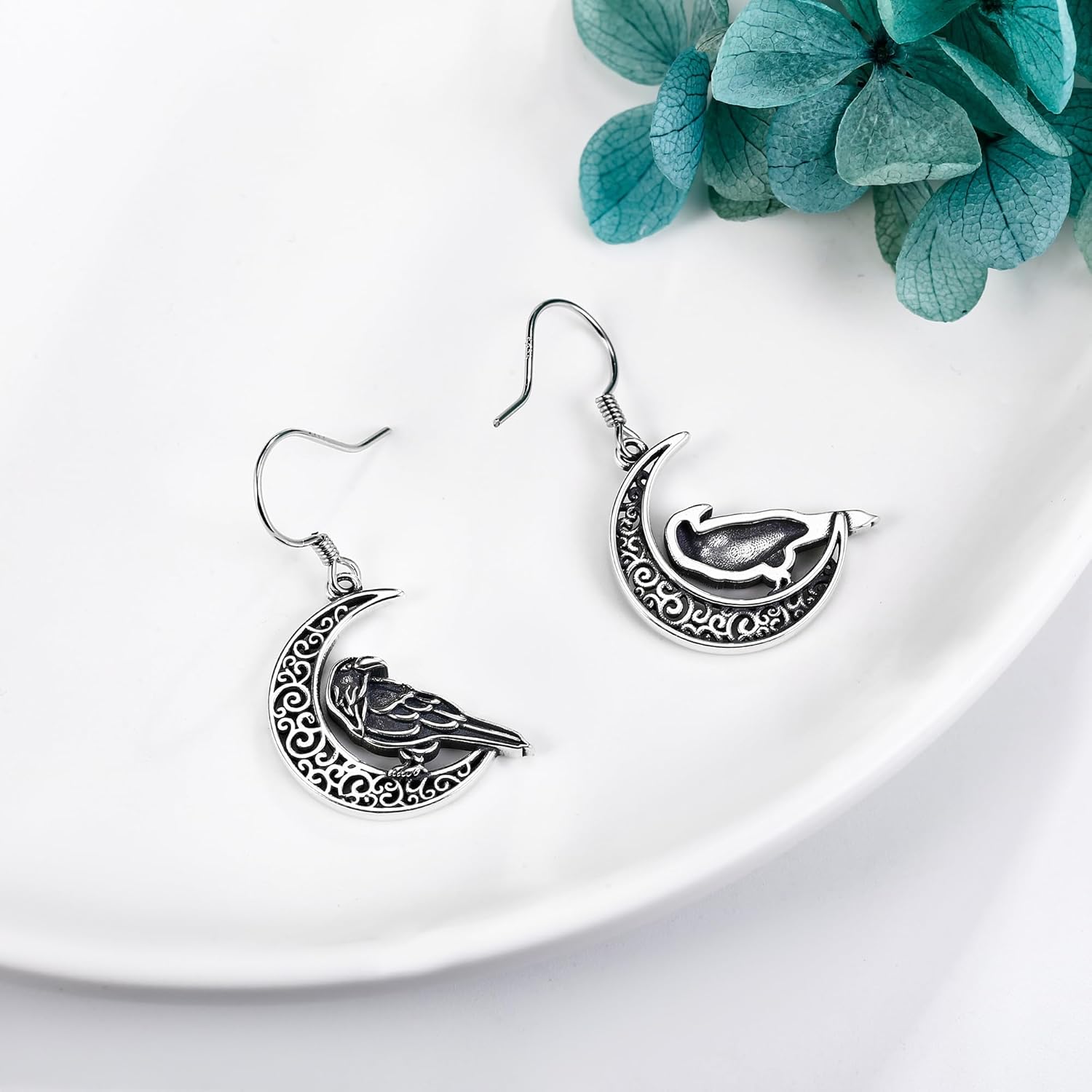 Animal Earrings 925 Sterling Silver Dragonfly Hummingbird Raven Feather Flamingo Cardinal Drop Earrings Jewelry Gifts for Women