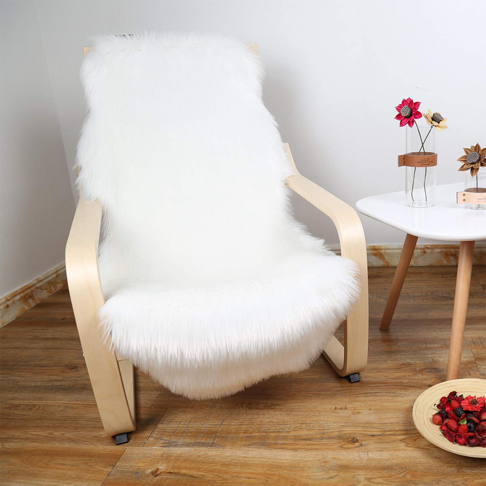 Couverture de chaise en peau de mouton synthétique blanche 60x90cm pour fauteuil et canapé