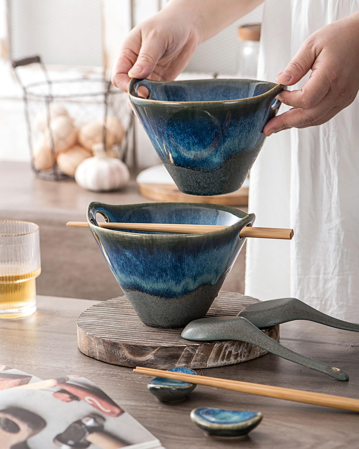 UNICASA Cuencos Ramen, Set 2 Cuencos Cerámica Sopa 600 ml, Tazones de Sopa de Fideos de Ramen Retro Con Palillos y Cucharas, Apto para Microondas, Ensalada de Frutas - Azul Gris