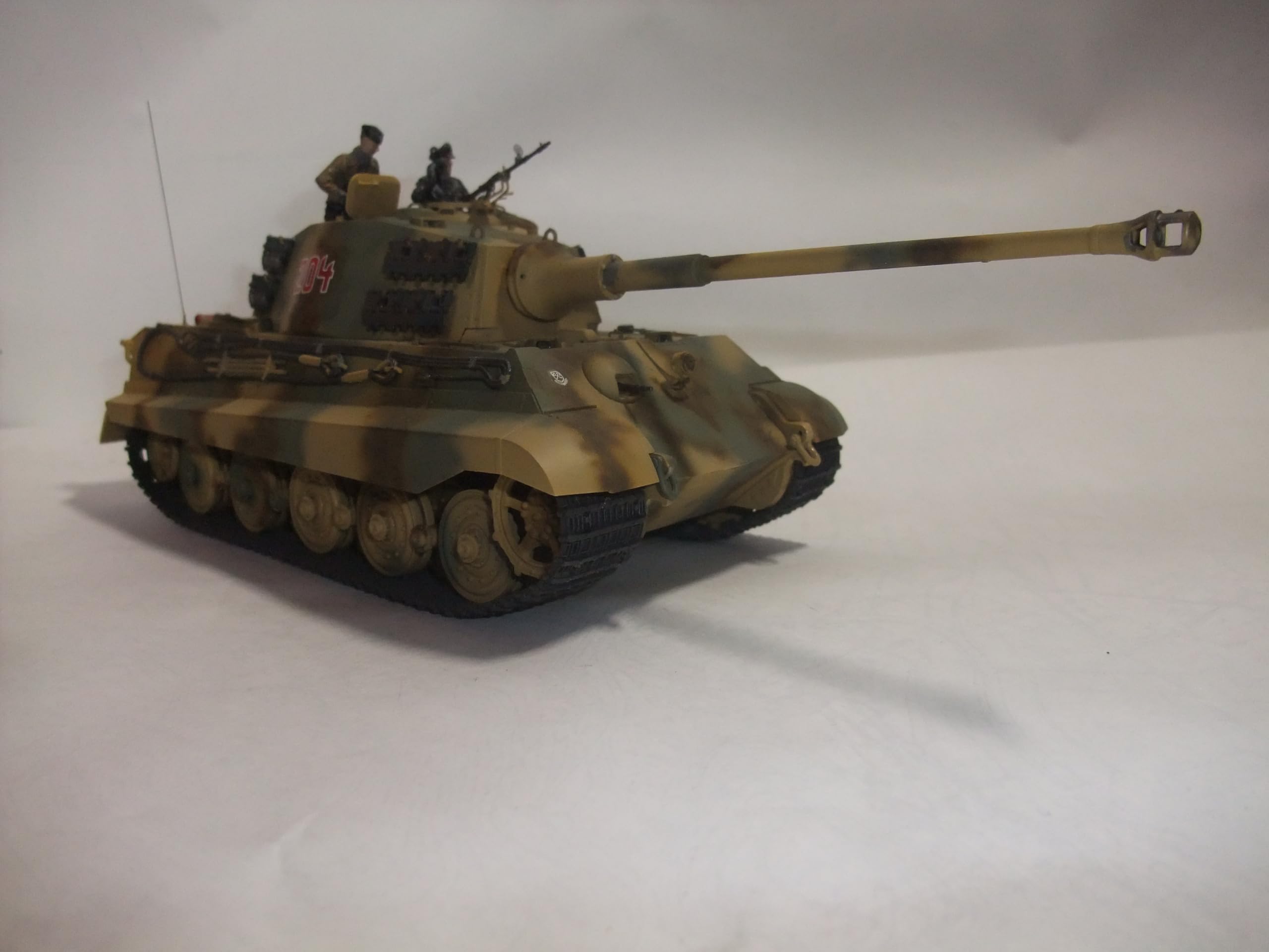 Amazon | 完成品 ドイツ軍キングタイガー戦車【ヘッシェル砲塔型】35 