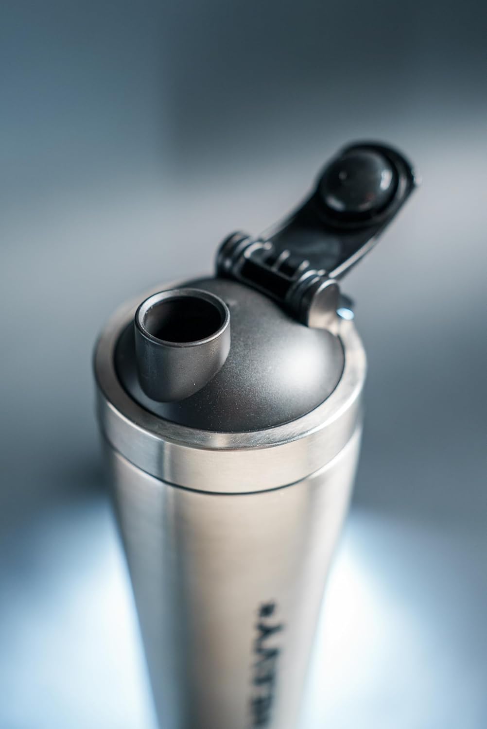 Heavy 5LB Gym Shaker, 25.3 oz. Stainless Steel Weighted Shaker Bottle for Exercise