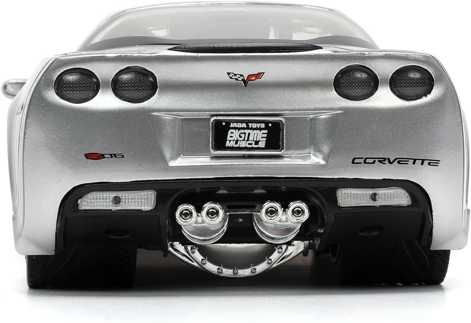 Jada Toys Bigtime Muscle 1:24 2006 Chevy Corvette Z06 Die-cast Car – Opening Doors, Hood, Trunk, Rubber Tires(Candy Silver)