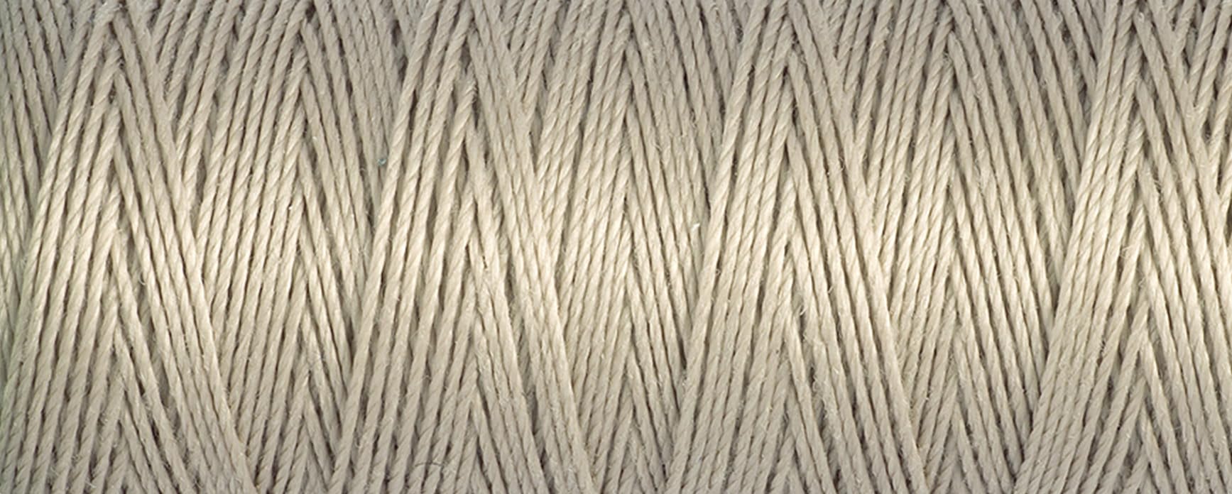 723878-722-1 Beige Gutermann R753 No.40 Silk Thread 30m x 1 Reel