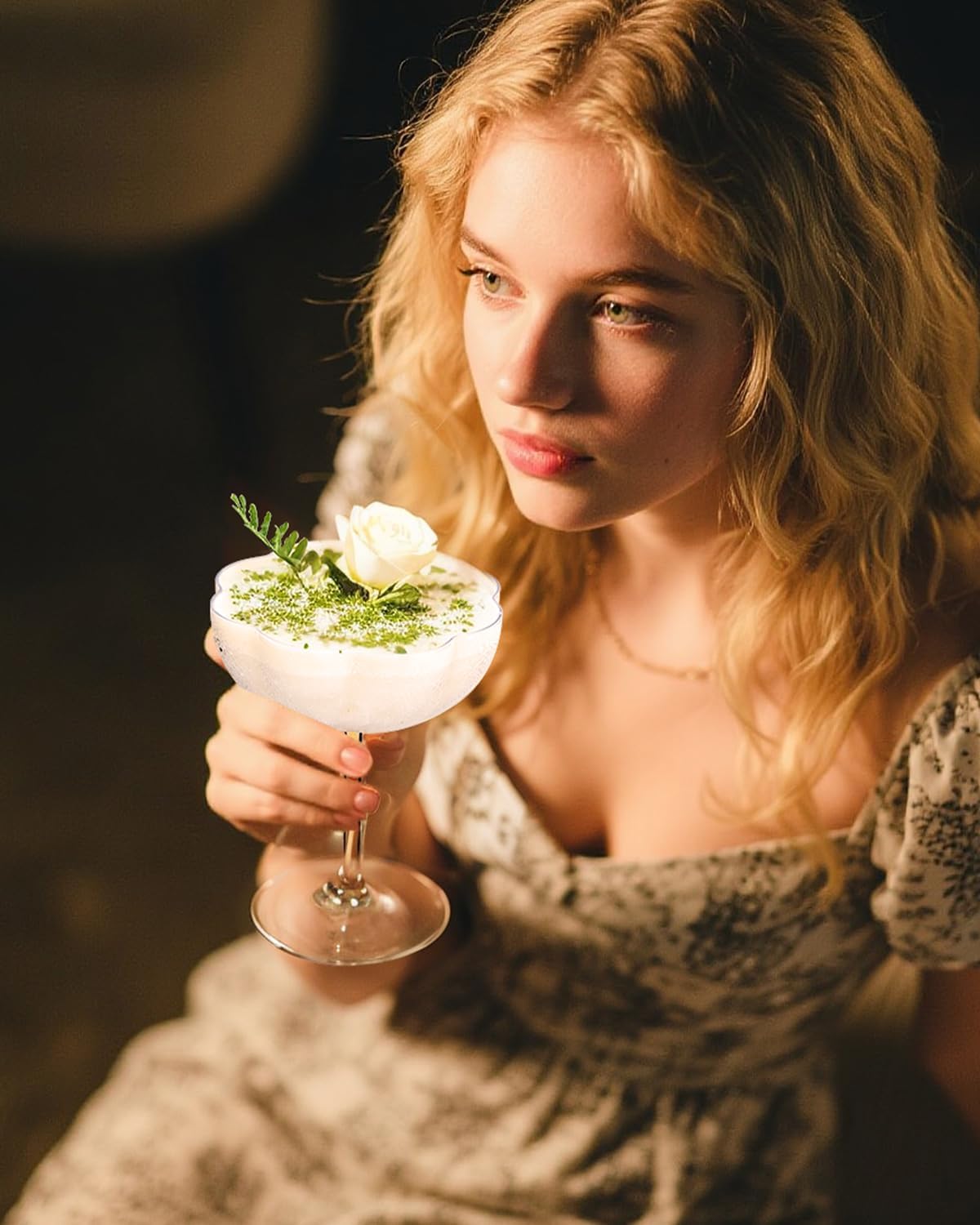 Ciaell 12PCS Plastic Martini Glasses - 10 Oz Elegant Disposable Cocktail Glasses for Champagne Wine Wedding Party Anniversary Bar - Image 8