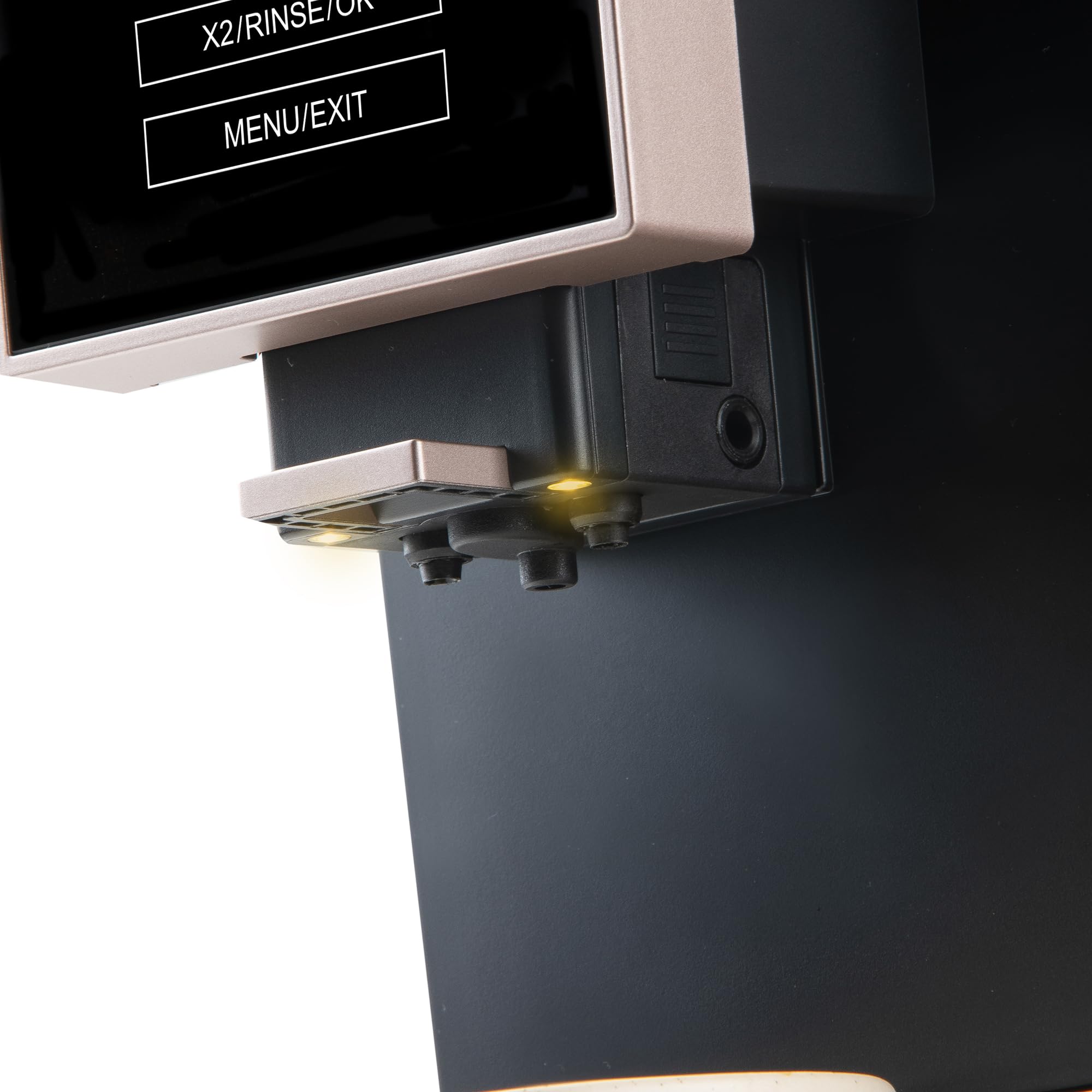 DOMO DO743K Machine à Expresso Entièrement Automatique avec carafe à lait intégrée - 1 touche bean to cup - Entièrement personnalisable - Espresso, Americano, Lungo, Cappuccino, Latte - 19 bars