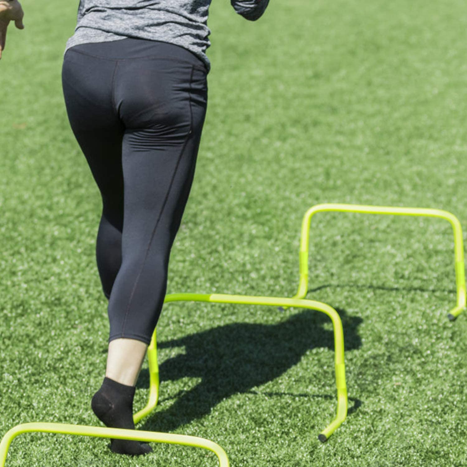YUENFONG Lot de 6 Agilité Vitesse Haies, réglables en Hauteur de 20 à 30 cm, Ensemble d'obstacles d'entraînement de Sports auxiliaires d'athlétisme de Football, pour Enfants et athlètes,Vert