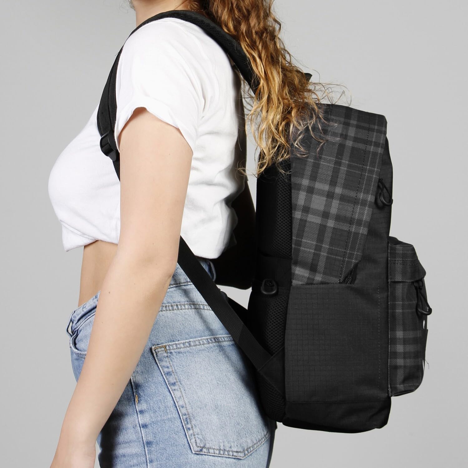 Wednesday Chains-Plus HS Backpack, Black, 30 x 44 cm, Capacity 23 L, Black, One Size, PLUS HS Backpack Chains